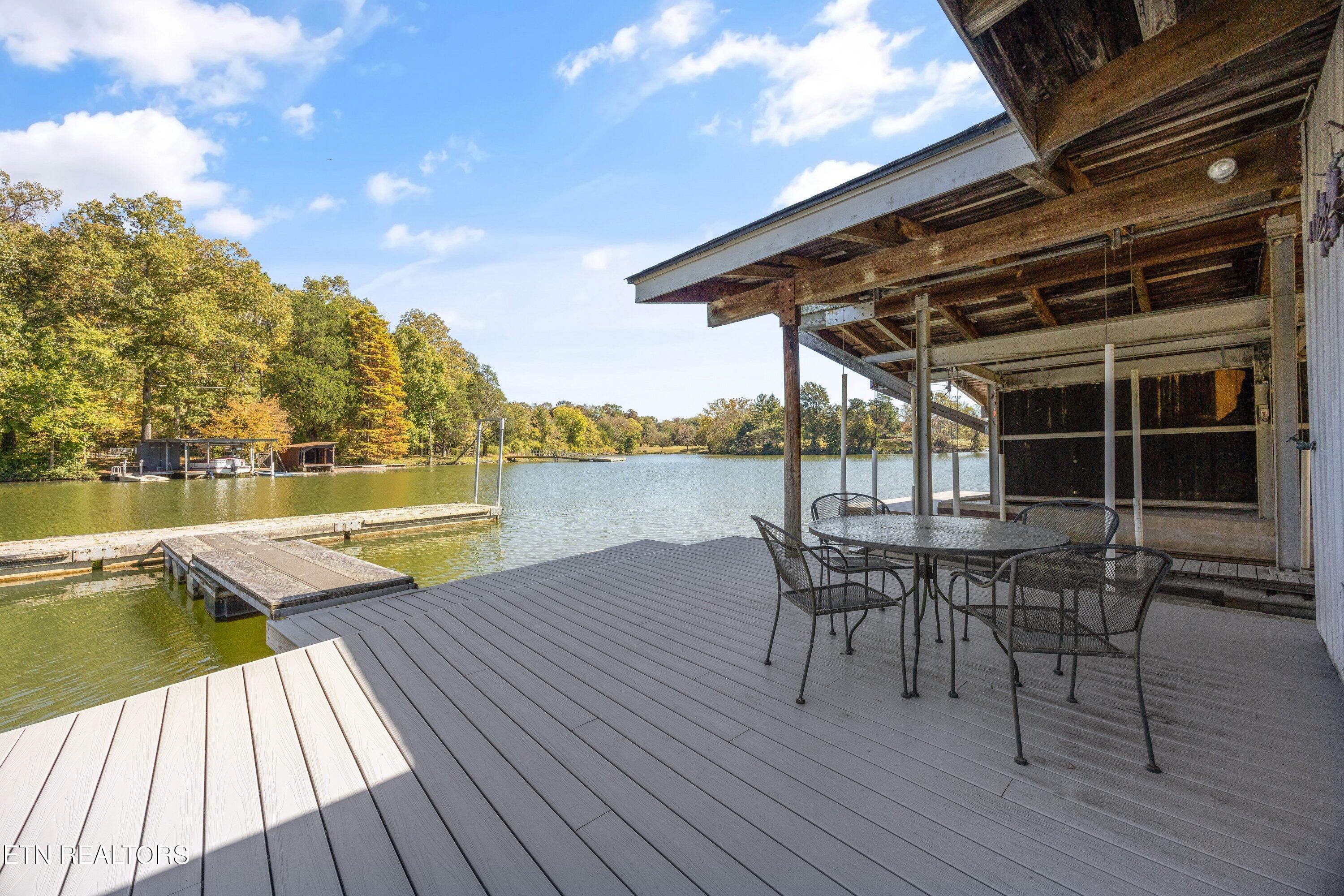8832 Cove Point Lane, Knoxville, TN - Fort Loudoun and Tellico Lake Real Estate - Image# 17