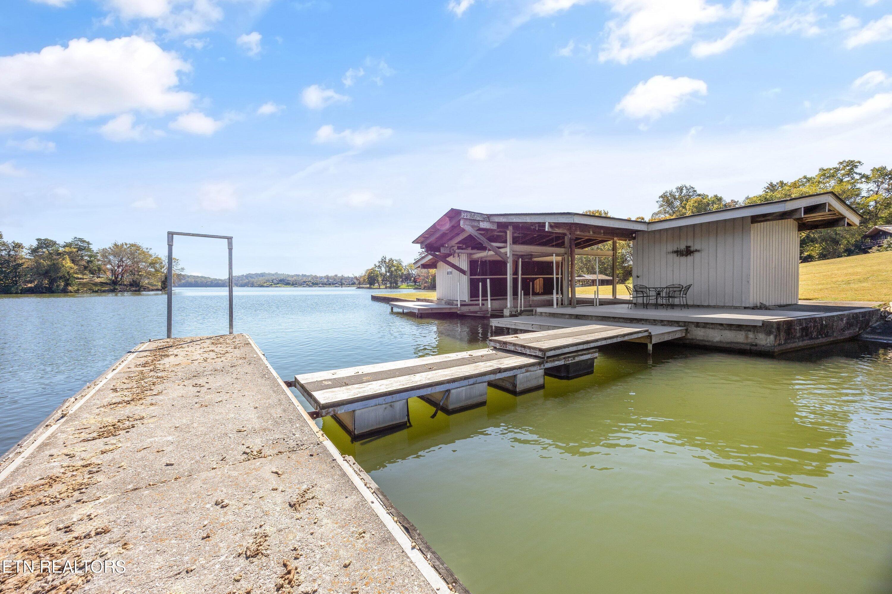 8832 Cove Point Lane, Knoxville, TN - Fort Loudoun and Tellico Lake Real Estate - Image# 18