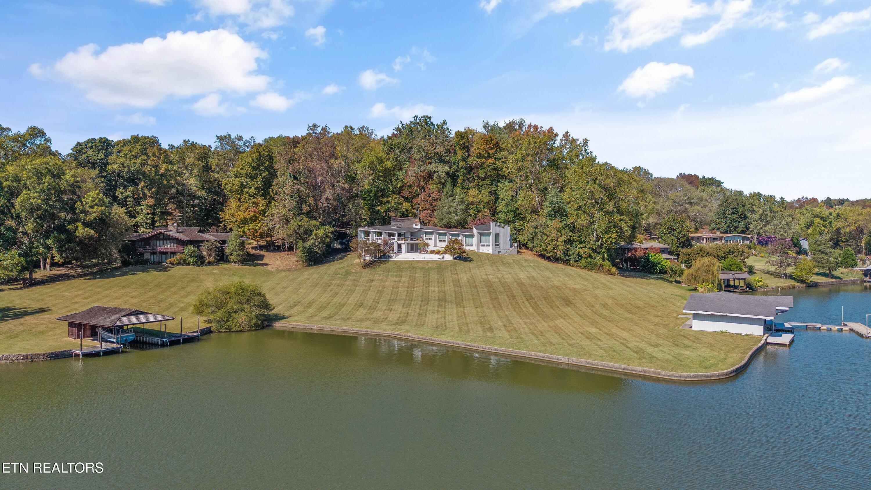 8832 Cove Point Lane, Knoxville, TN - Fort Loudoun and Tellico Lake Real Estate - Image# 28