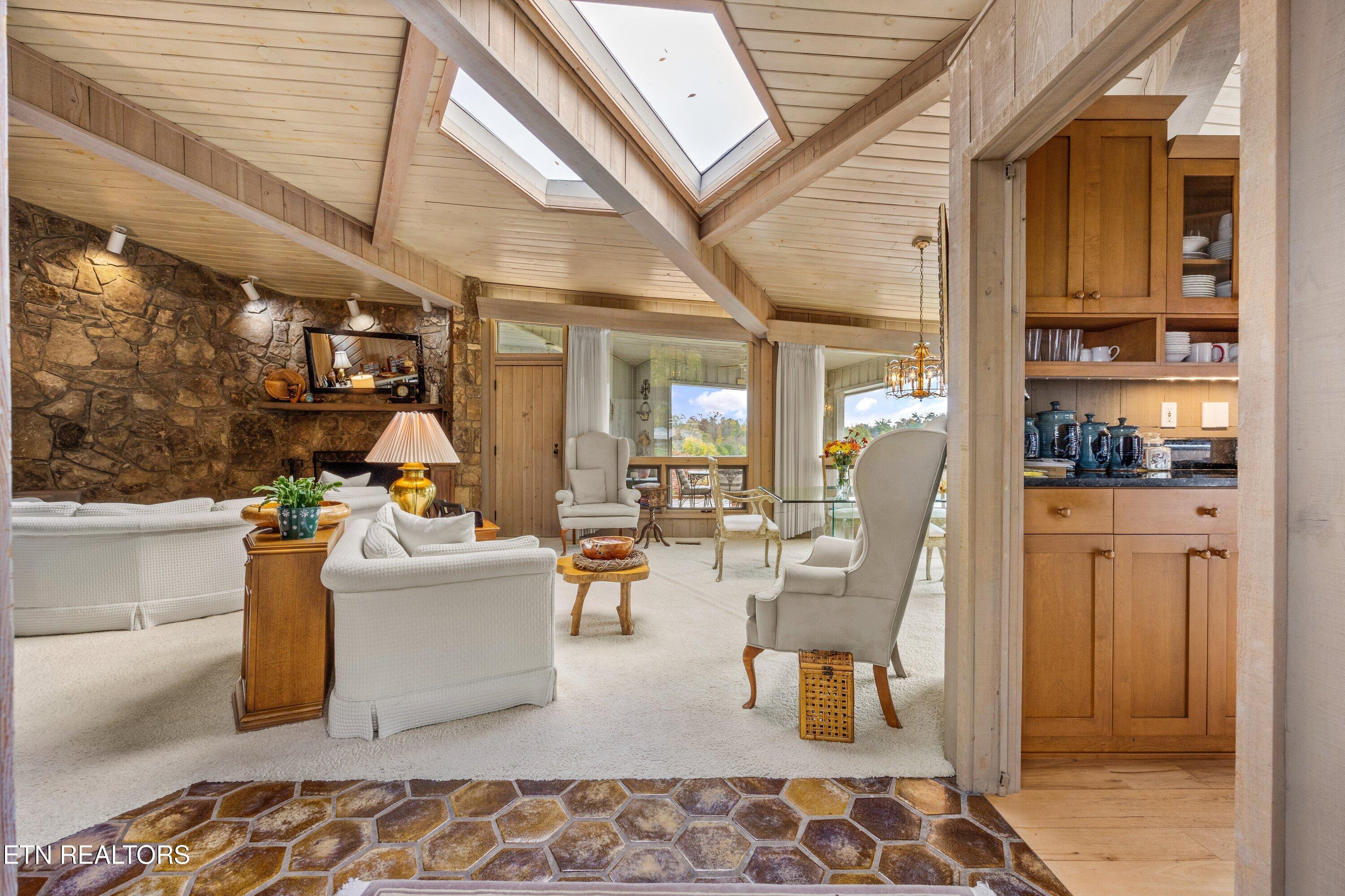 8832 Cove Point Lane, Knoxville, TN - Fort Loudoun and Tellico Lake Real Estate - Image# 34