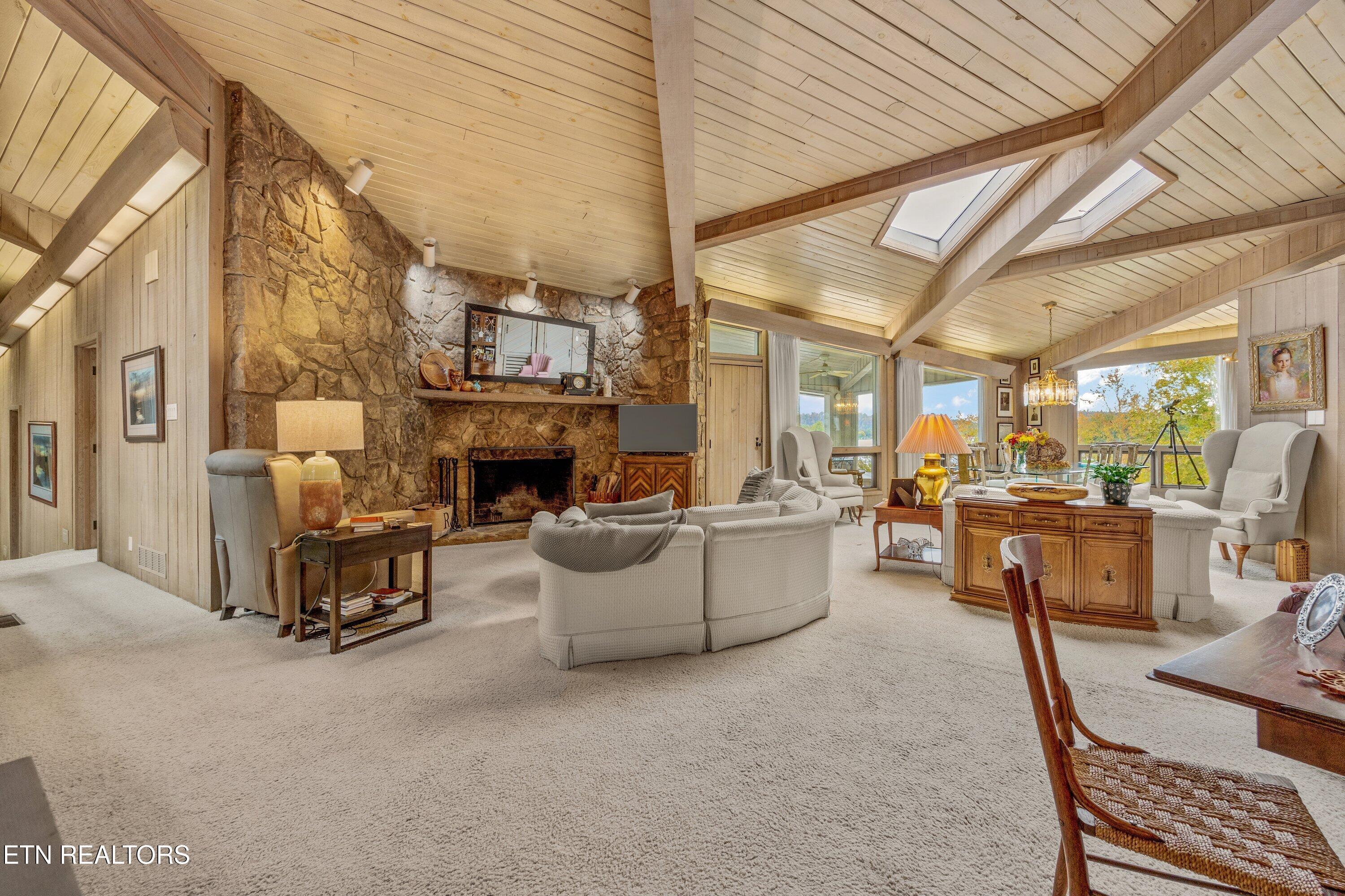 8832 Cove Point Lane, Knoxville, TN - Fort Loudoun and Tellico Lake Real Estate - Image# 37