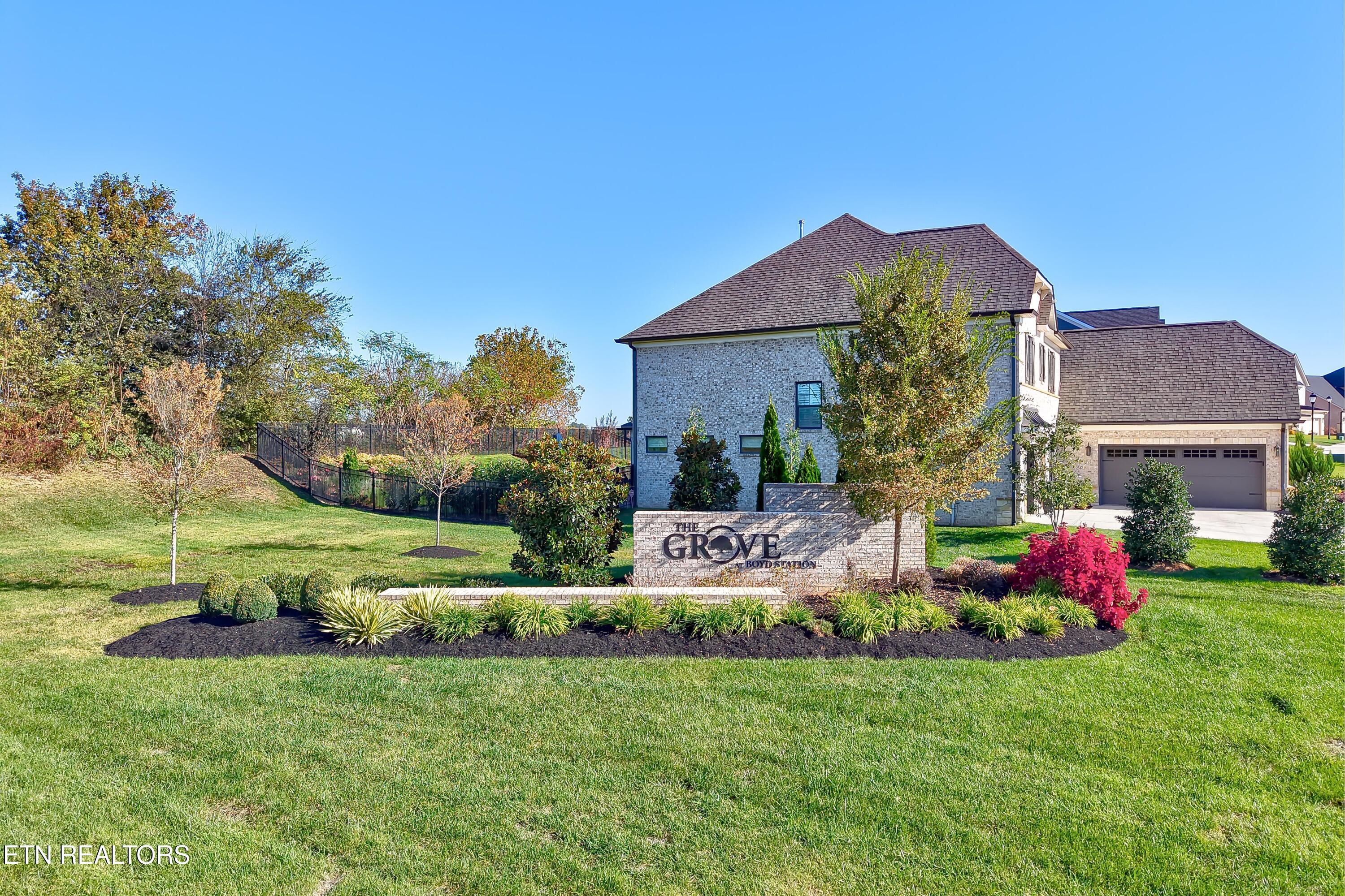 1111 Branch Hook Rd, Knoxville, TN - Fort Loudoun and Tellico Lake Real Estate - Image# 2