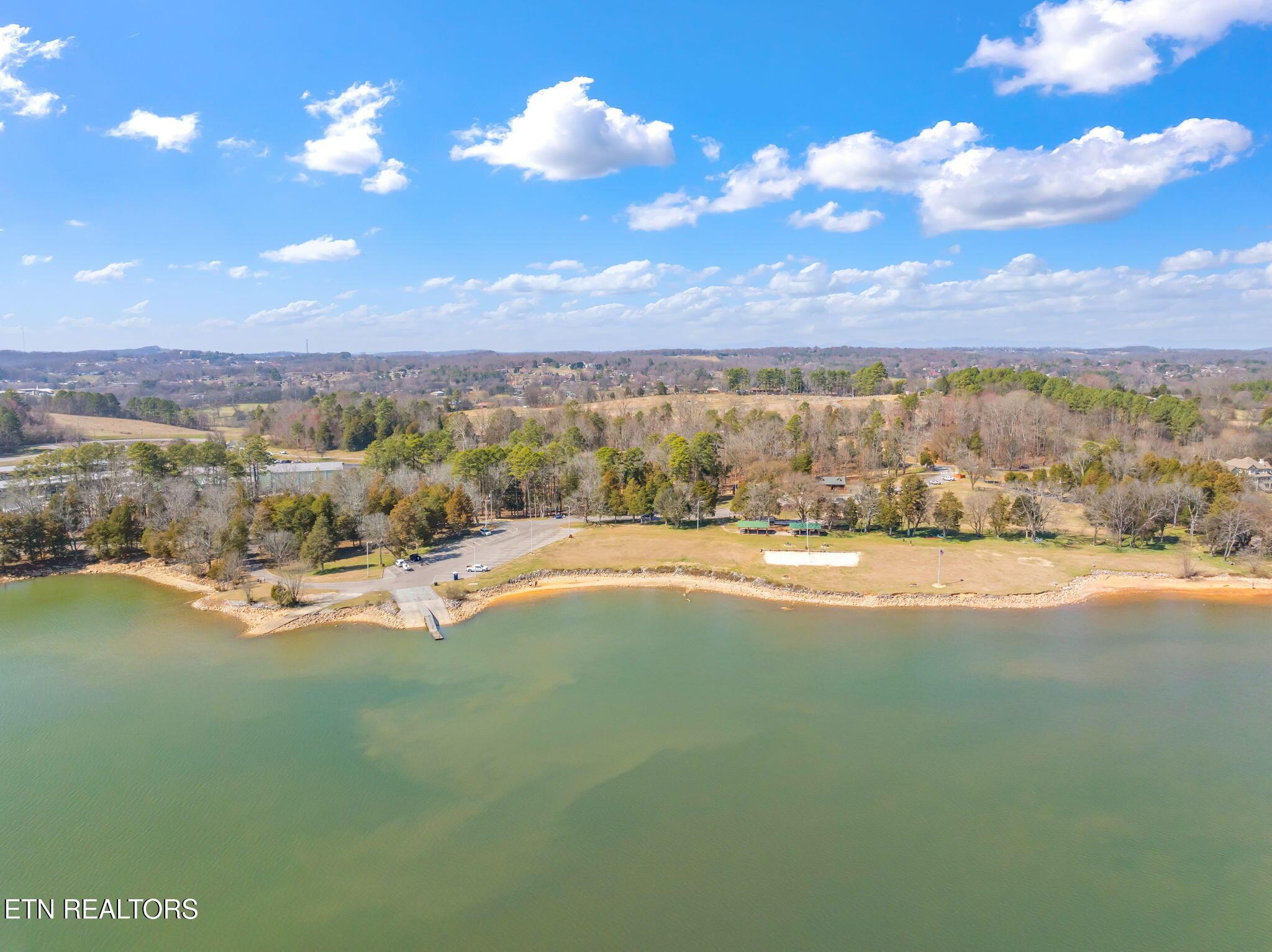 4775 Lakeside Drive, Lenoir City, TN - Fort Loudoun and Tellico Lake Real Estate - Image# 11