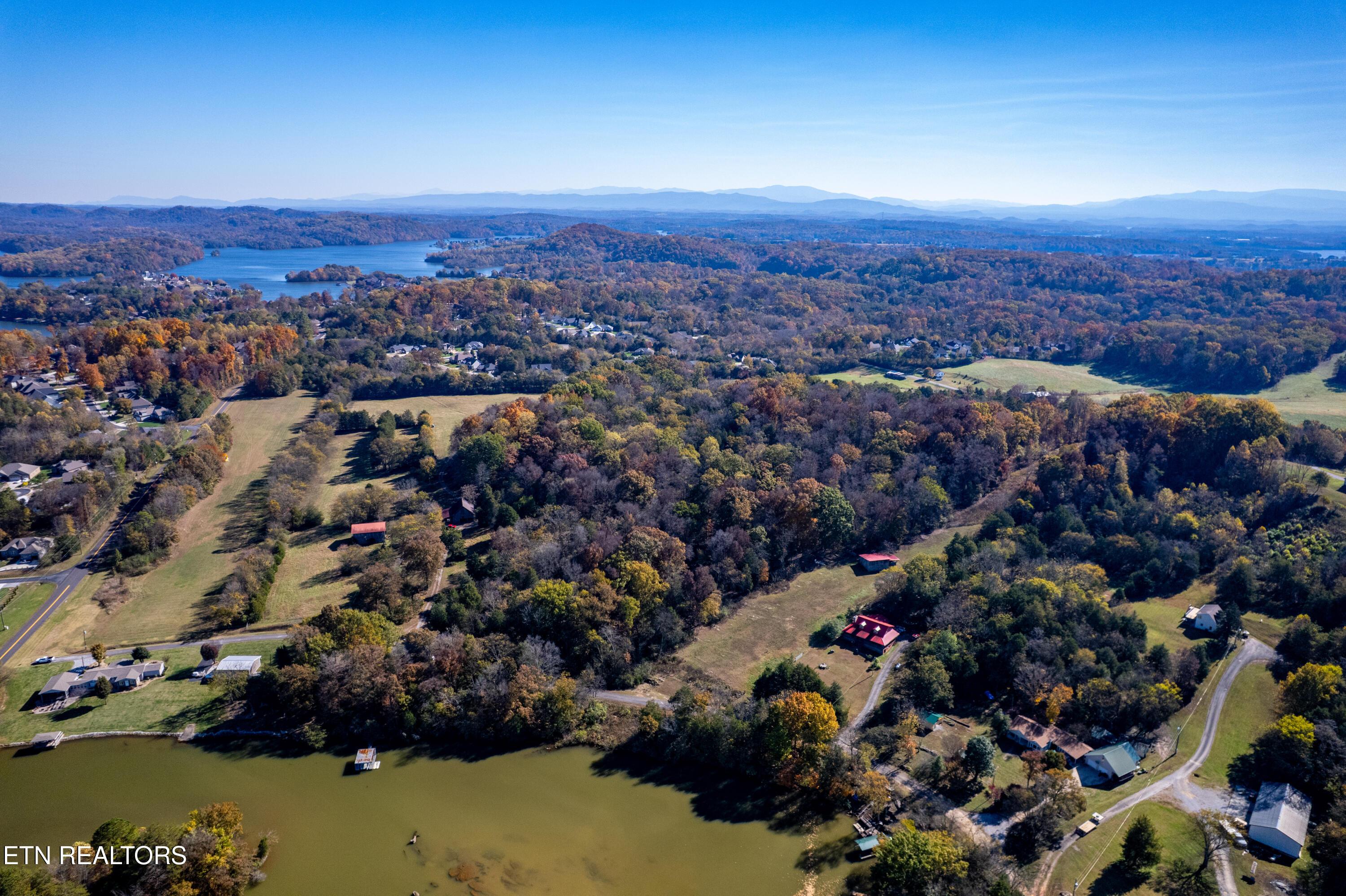 3070 W Fork Rd, Loudon, TN - Fort Loudoun and Tellico Lake Real Estate - Image# 44