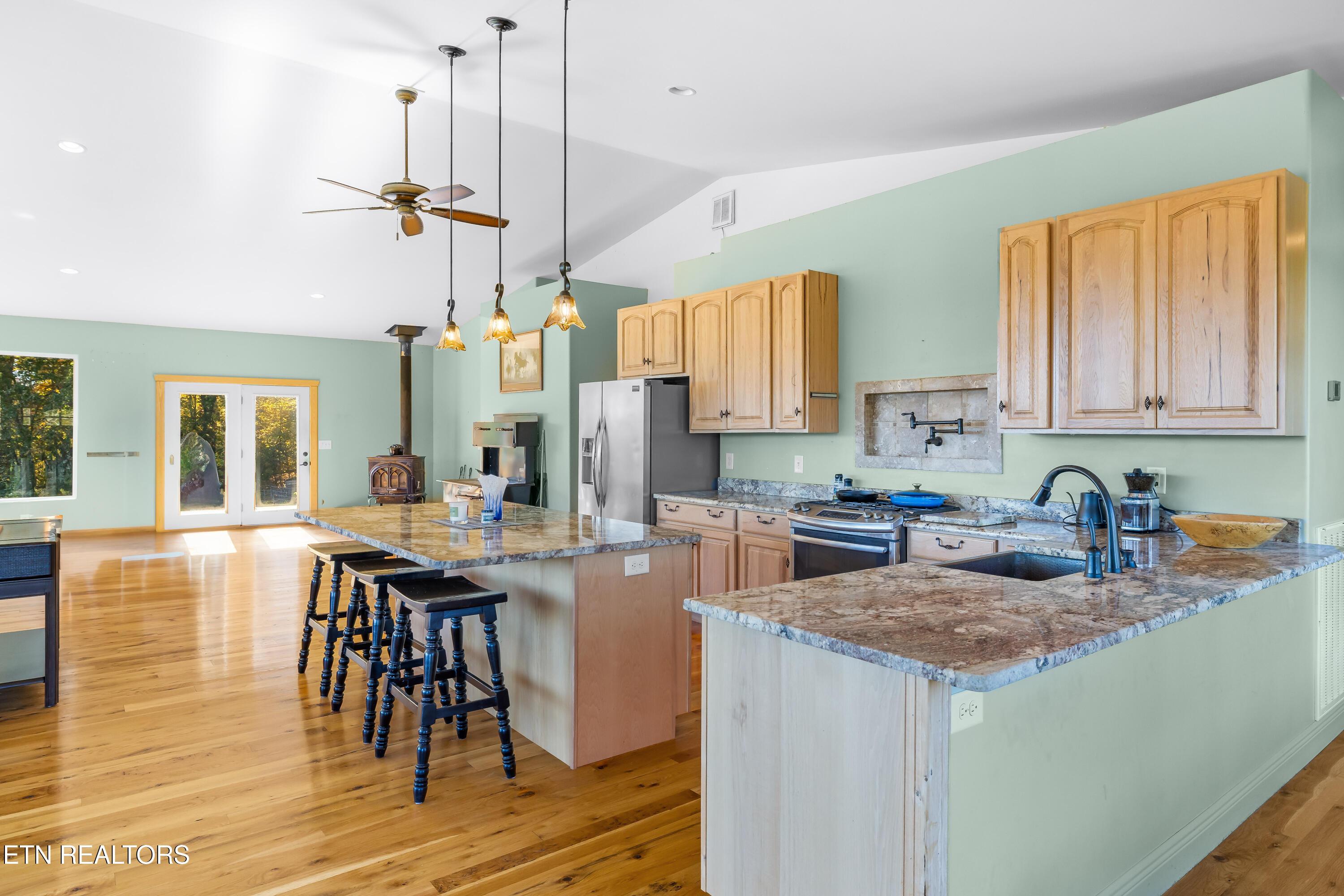 3070 W Fork Rd, Loudon, TN - Fort Loudoun and Tellico Lake Real Estate - Image# 16