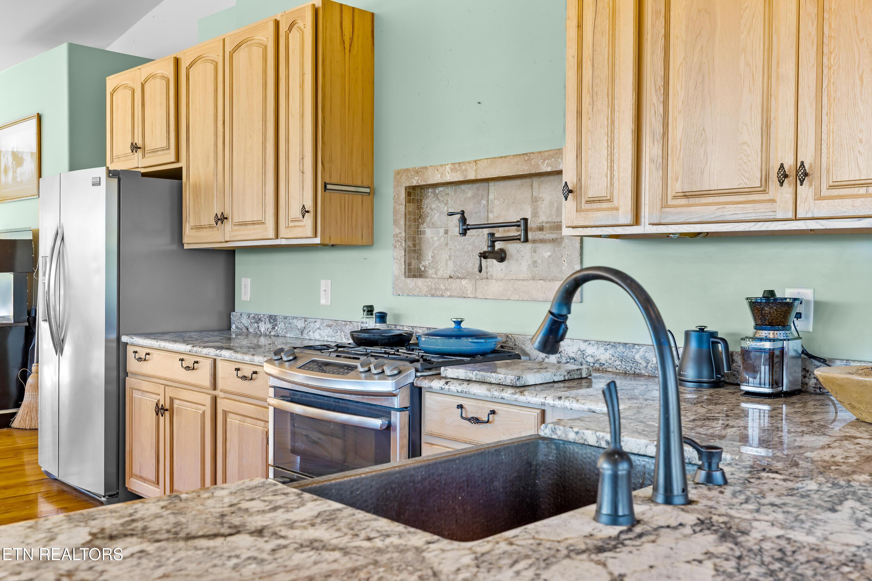 3070 W Fork Rd, Loudon, TN - Fort Loudoun and Tellico Lake Real Estate - Image# 11