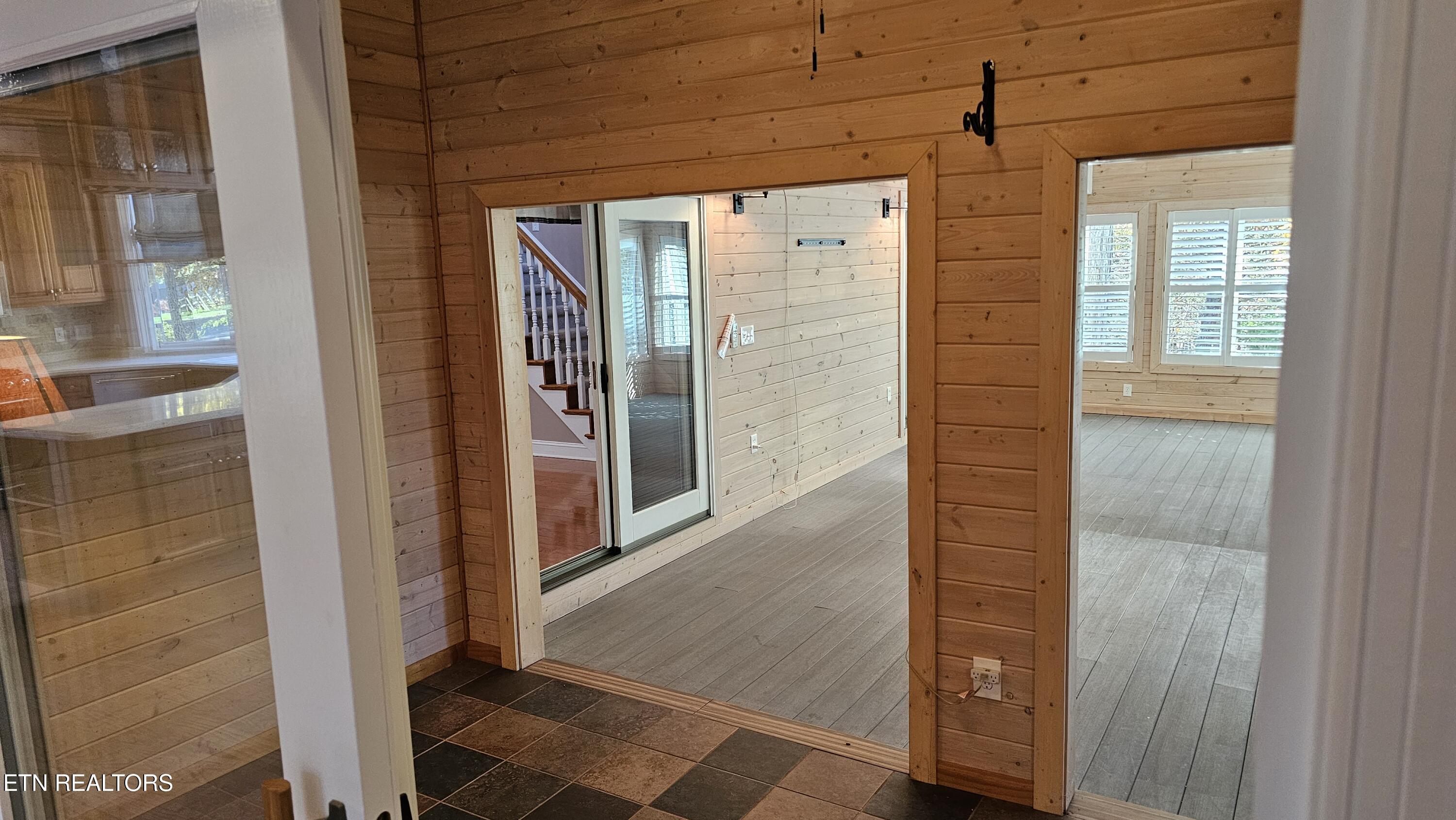 302 Oostanali Circle, Loudon, TN - Fort Loudoun and Tellico Lake Real Estate - Image# 22