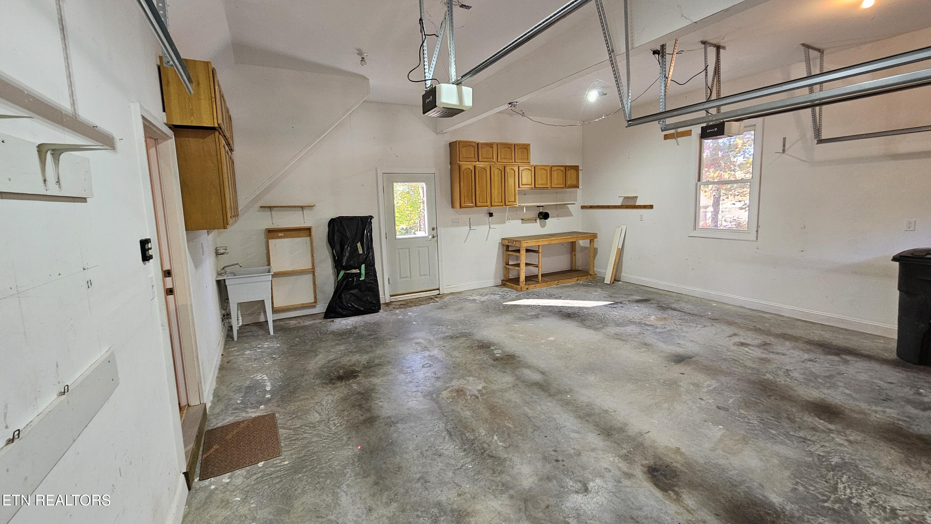 302 Oostanali Circle, Loudon, TN - Fort Loudoun and Tellico Lake Real Estate - Image# 47