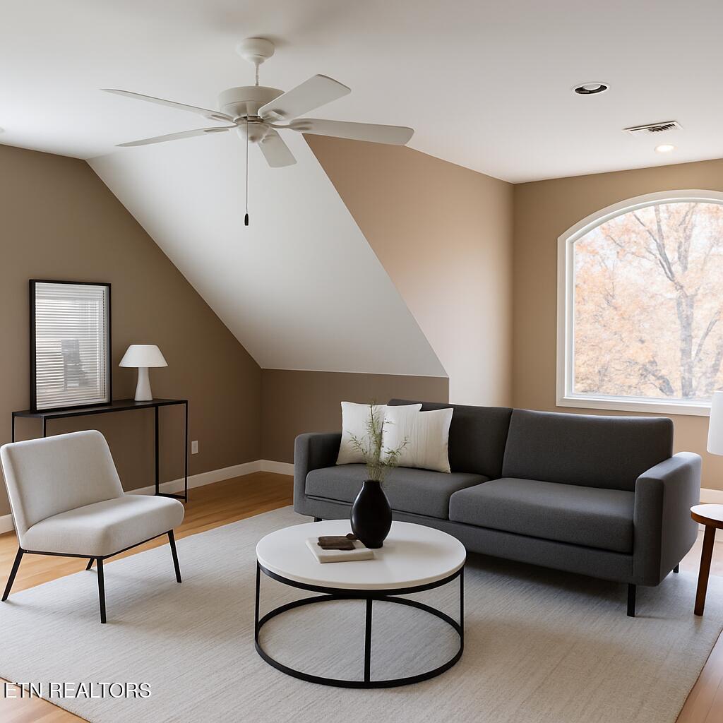 302 Oostanali Circle, Loudon, TN - Fort Loudoun and Tellico Lake Real Estate - Image# 63