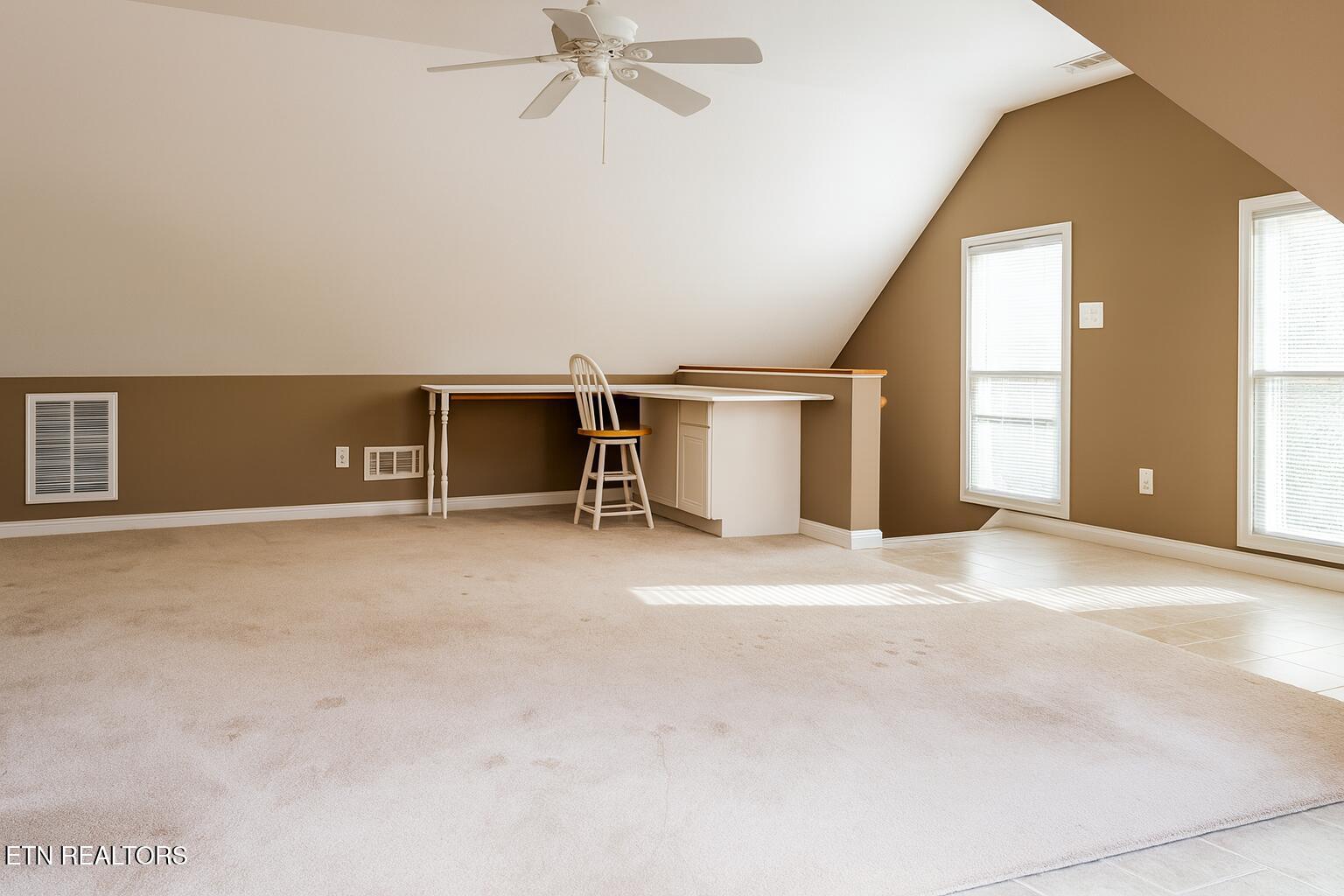 302 Oostanali Circle, Loudon, TN - Fort Loudoun and Tellico Lake Real Estate - Image# 70