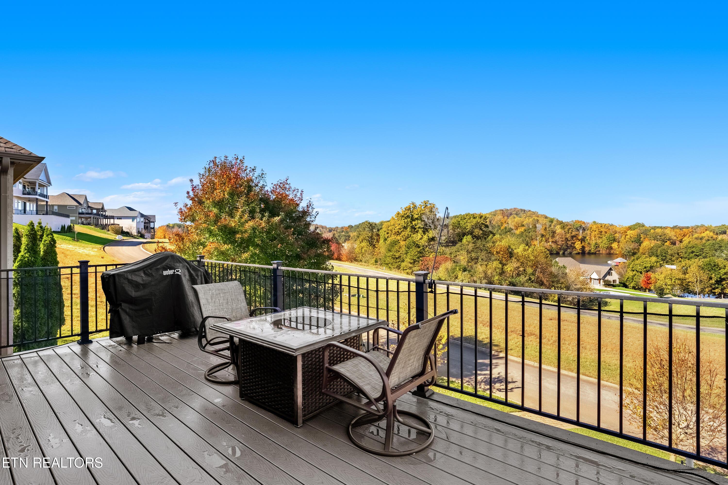 275 Hummingbird Drive, Vonore, TN - Fort Loudoun and Tellico Lake Real Estate - Image# 12