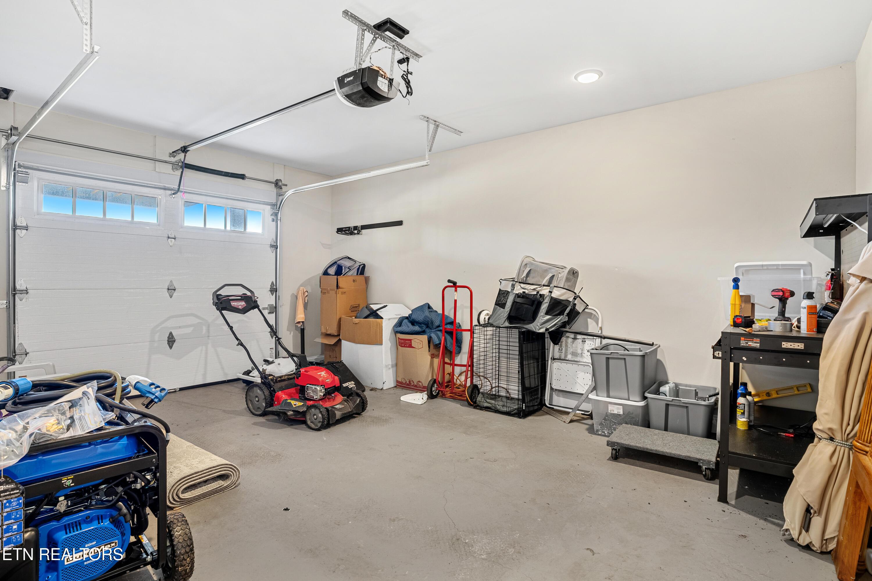 275 Hummingbird Drive, Vonore, TN - Fort Loudoun and Tellico Lake Real Estate - Image# 41