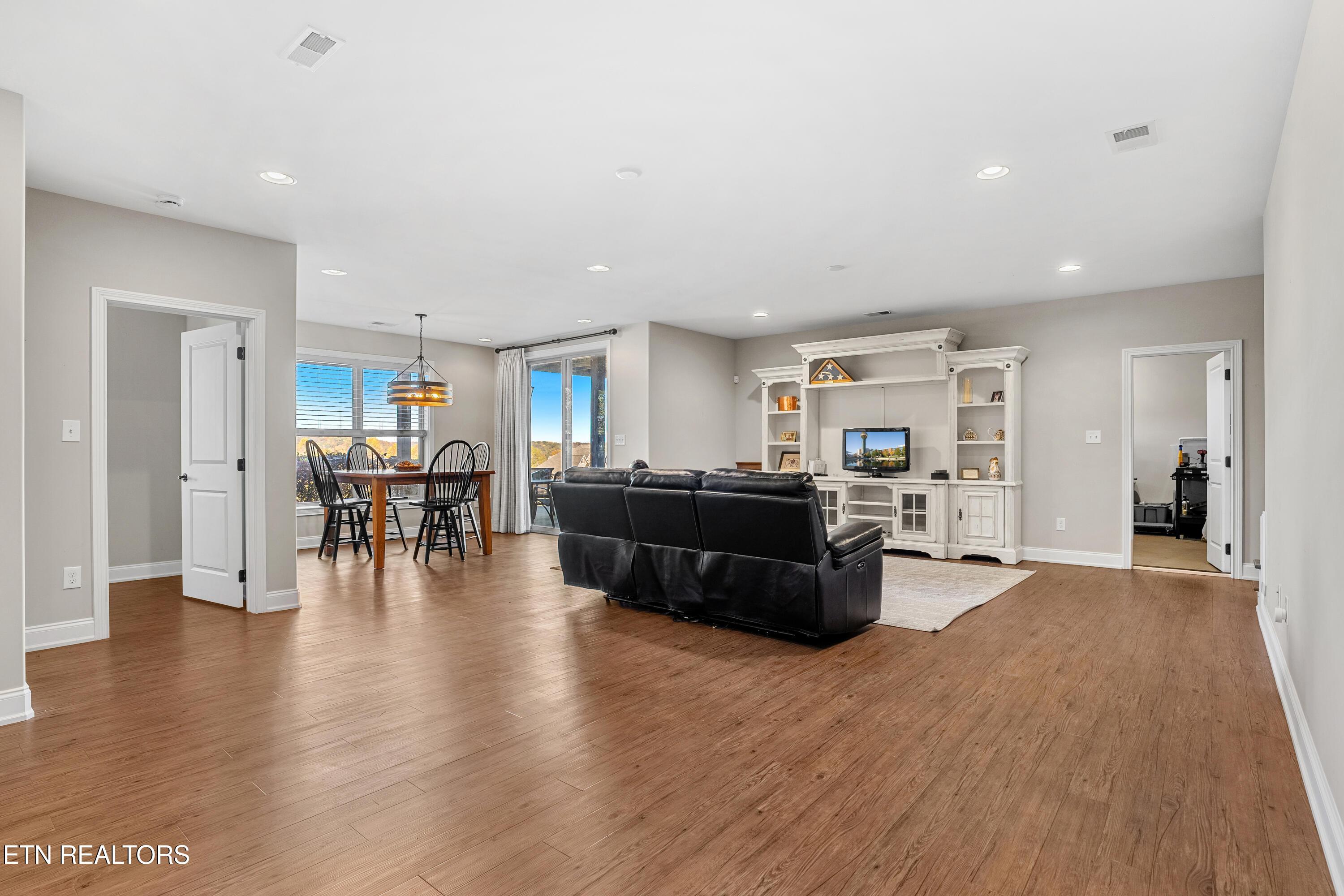 275 Hummingbird Drive, Vonore, TN - Fort Loudoun and Tellico Lake Real Estate - Image# 33