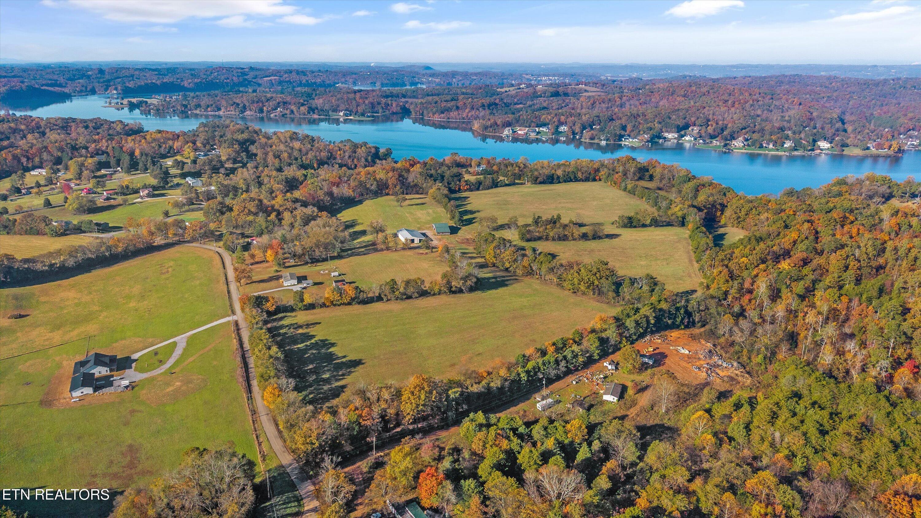 727 Bales Hollow Rd, Friendsville, TN - Fort Loudoun and Tellico Lake Real Estate - Image# 3