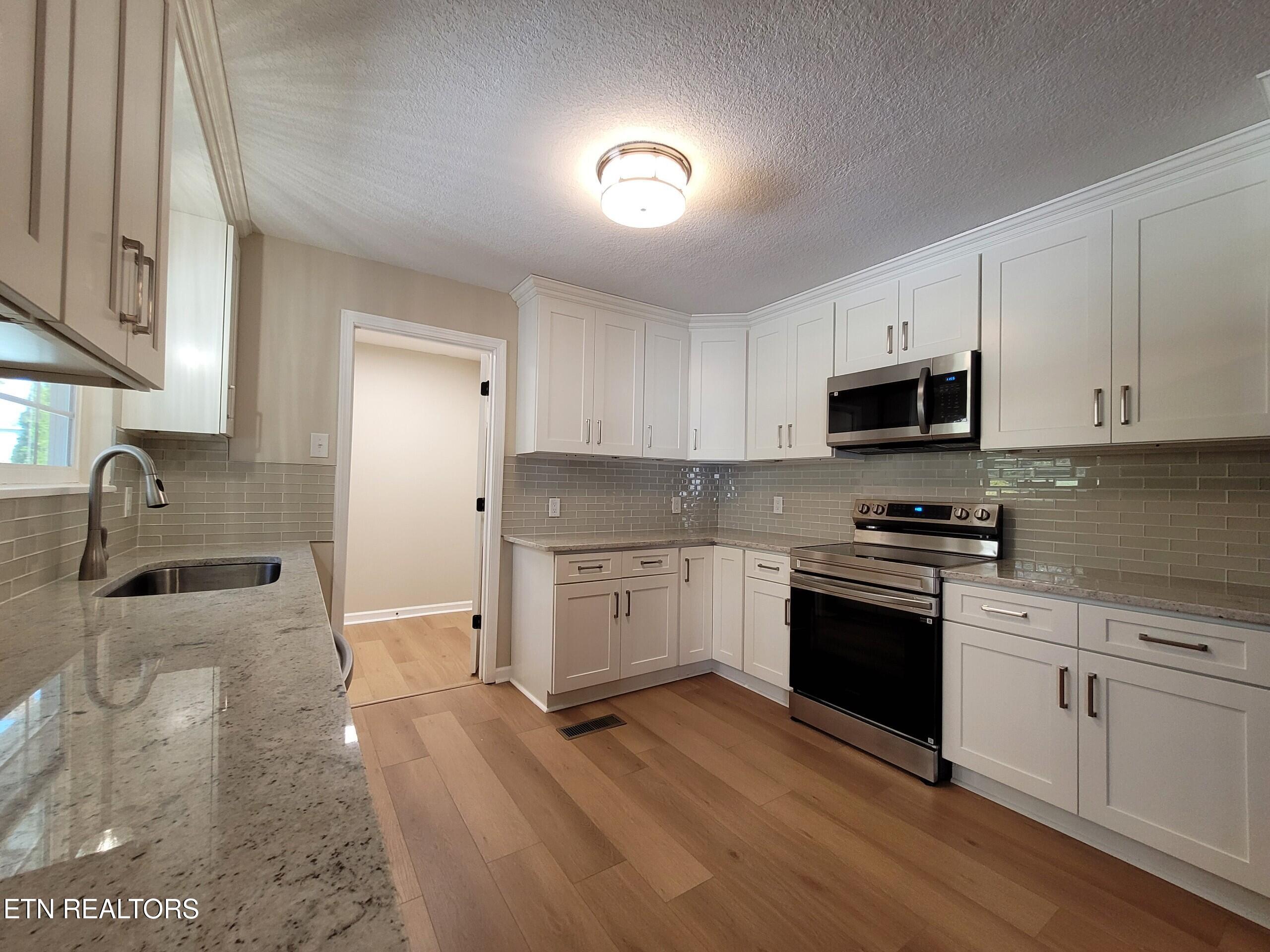 12409 Boyd Station Rd, Knoxville, TN - Fort Loudoun and Tellico Lake Real Estate - Image# 6