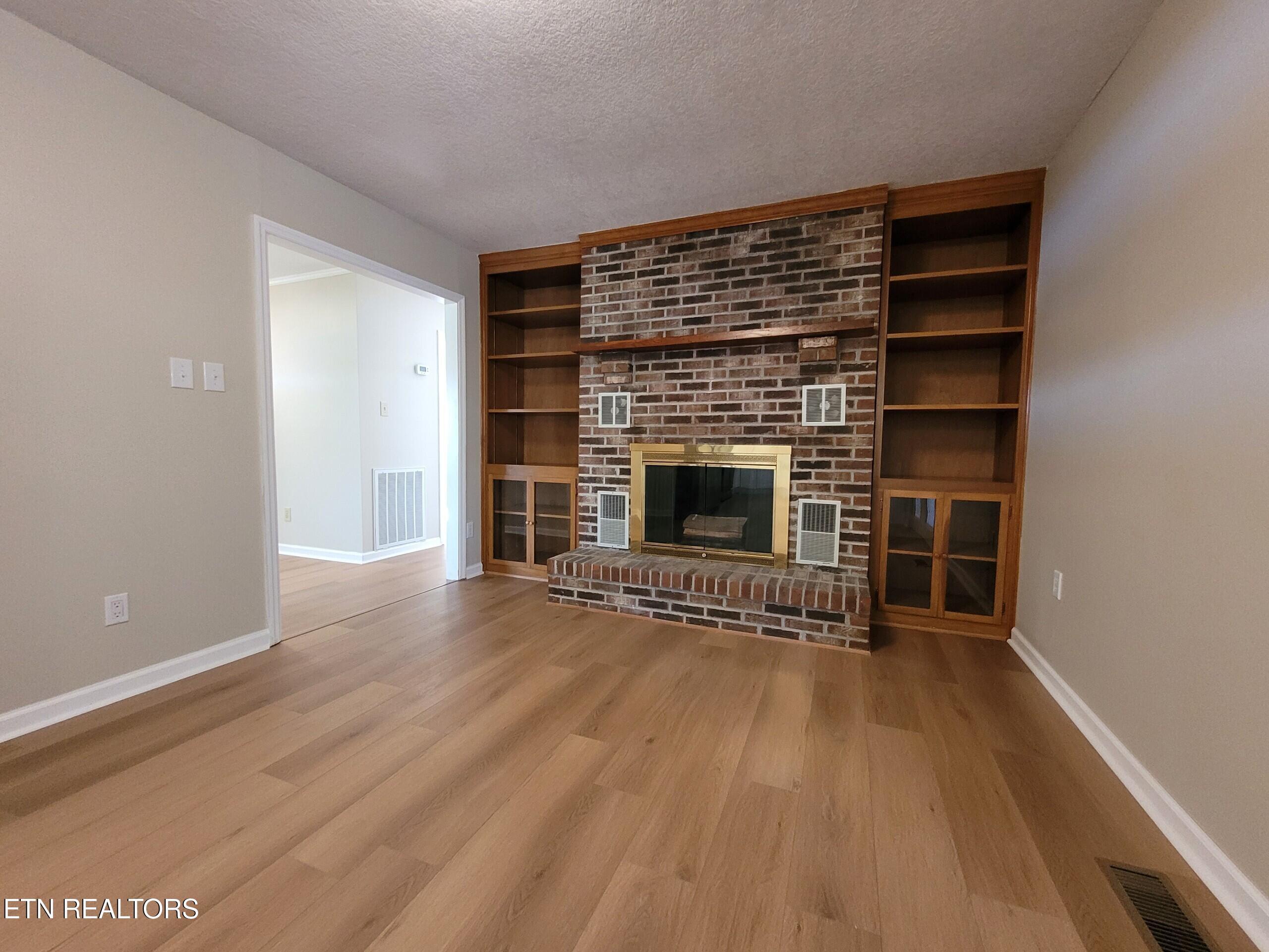 12409 Boyd Station Rd, Knoxville, TN - Fort Loudoun and Tellico Lake Real Estate - Image# 3