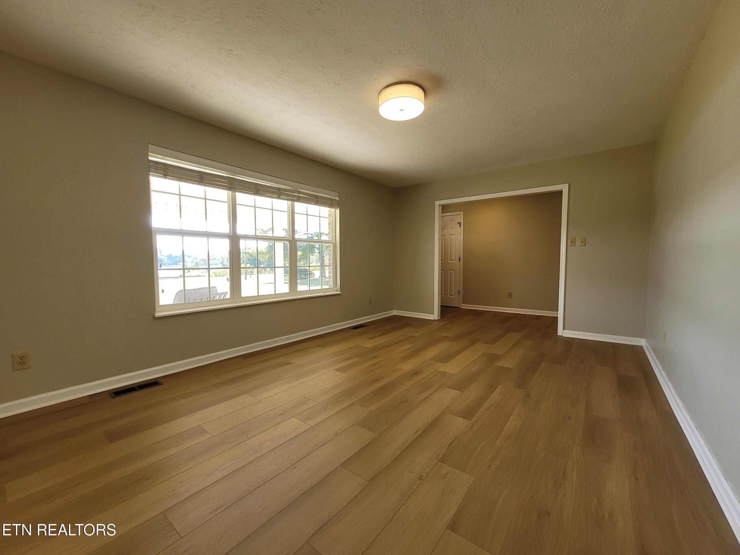 12409 Boyd Station Rd, Knoxville, TN - Fort Loudoun and Tellico Lake Real Estate - Image# 10