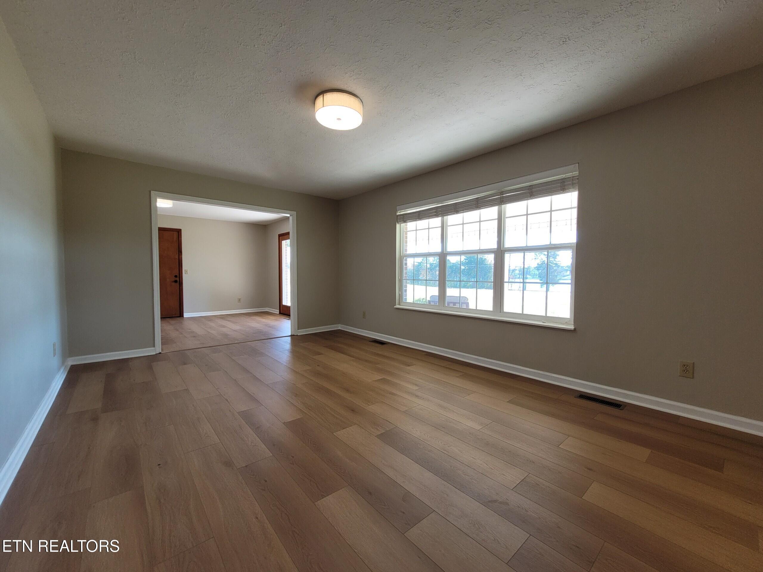 12409 Boyd Station Rd, Knoxville, TN - Fort Loudoun and Tellico Lake Real Estate - Image# 11