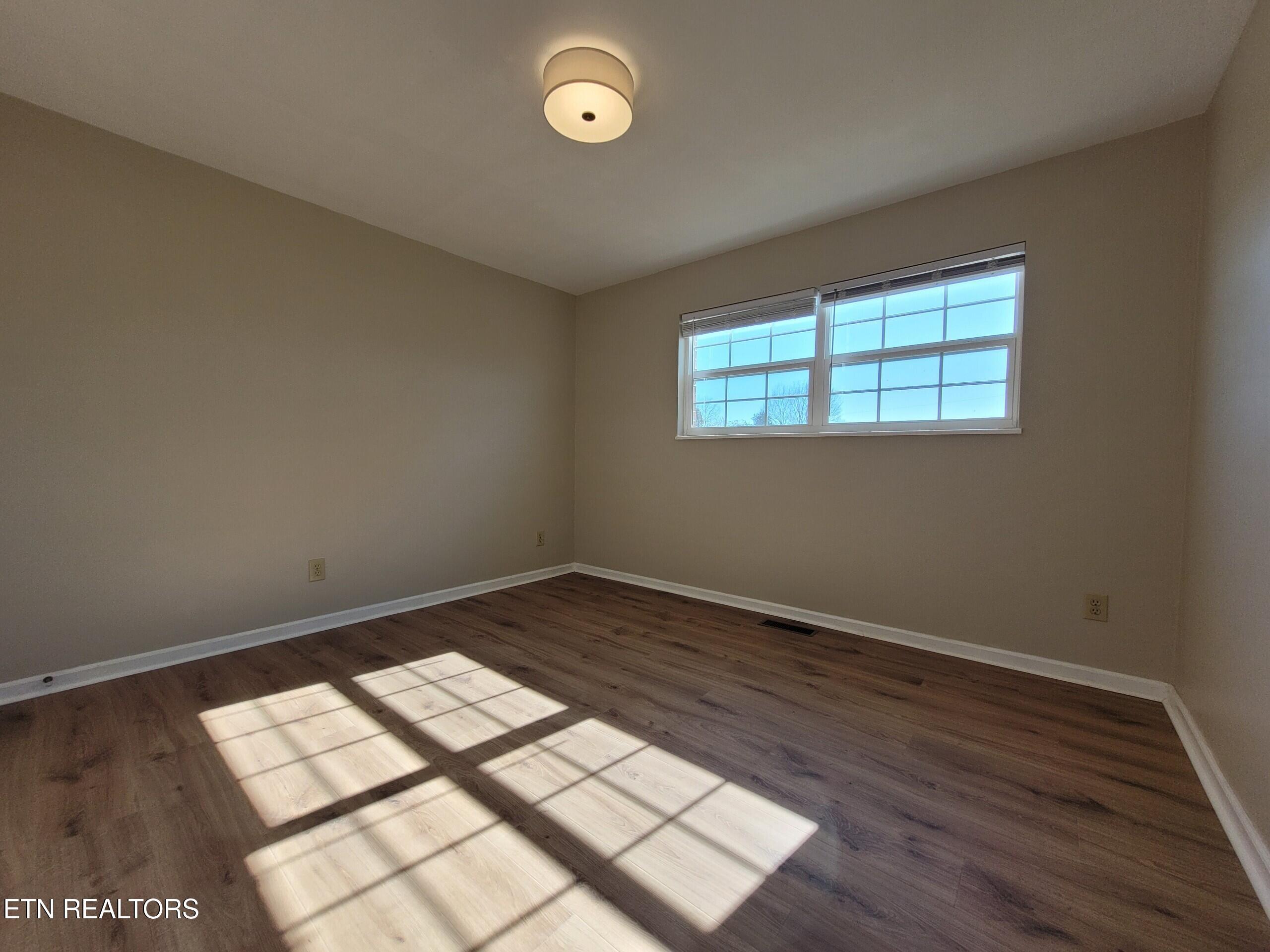 12409 Boyd Station Rd, Knoxville, TN - Fort Loudoun and Tellico Lake Real Estate - Image# 19