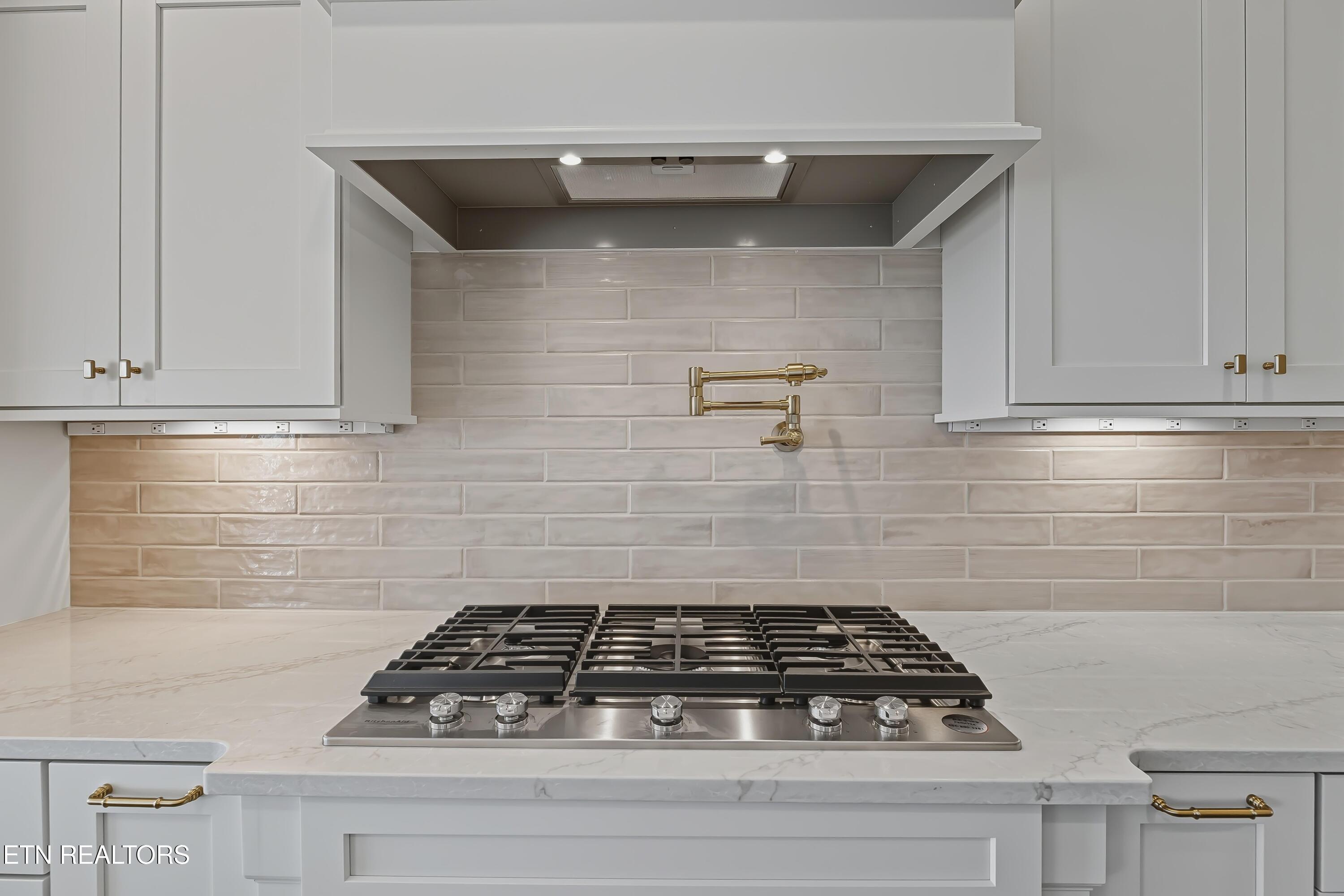 1245 Wagon Hitch Rd, Knoxville, TN - Fort Loudoun and Tellico Lake Real Estate - Image# 31