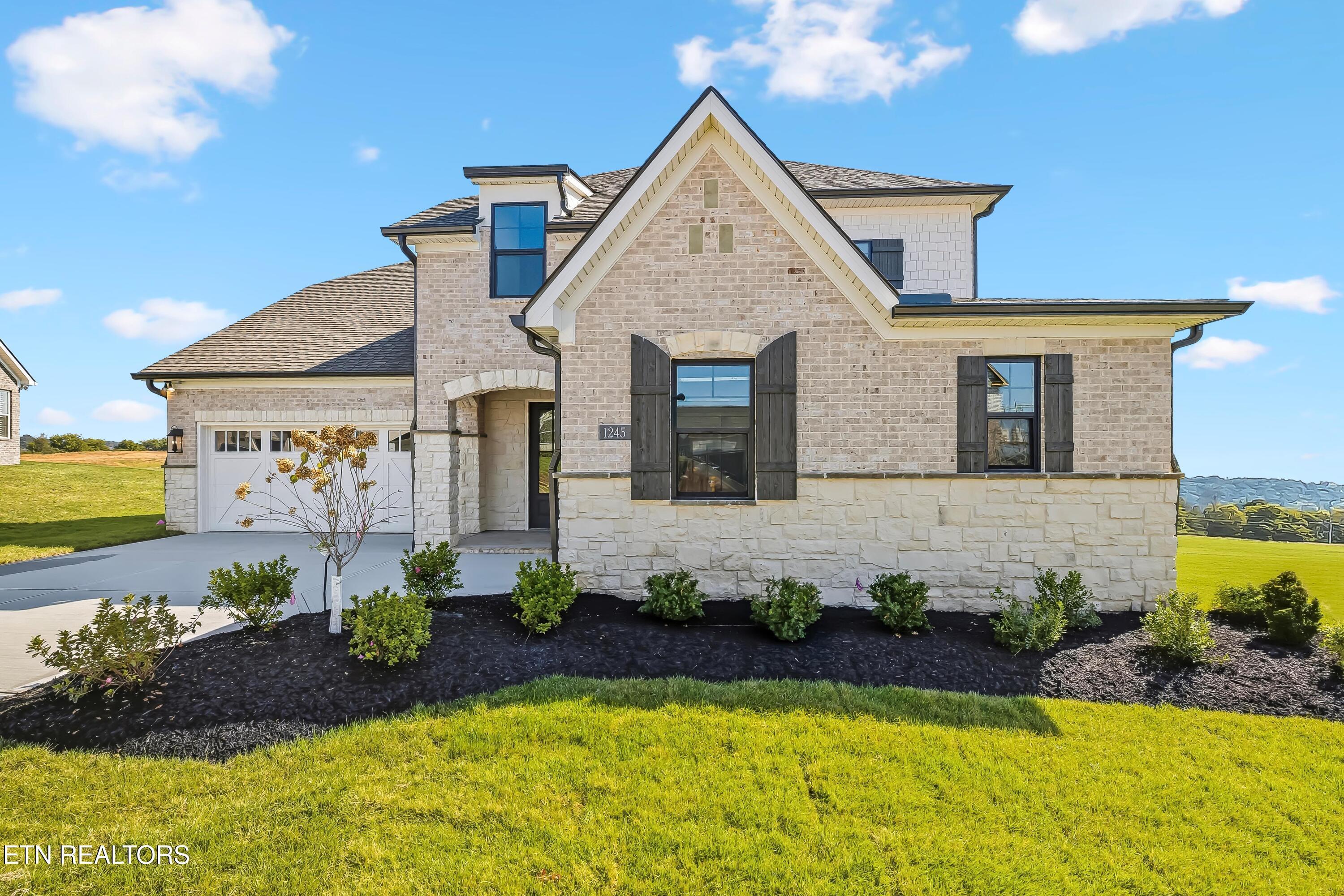 1245 Wagon Hitch Rd, Knoxville, TN - Fort Loudoun and Tellico Lake Real Estate - Image# 1