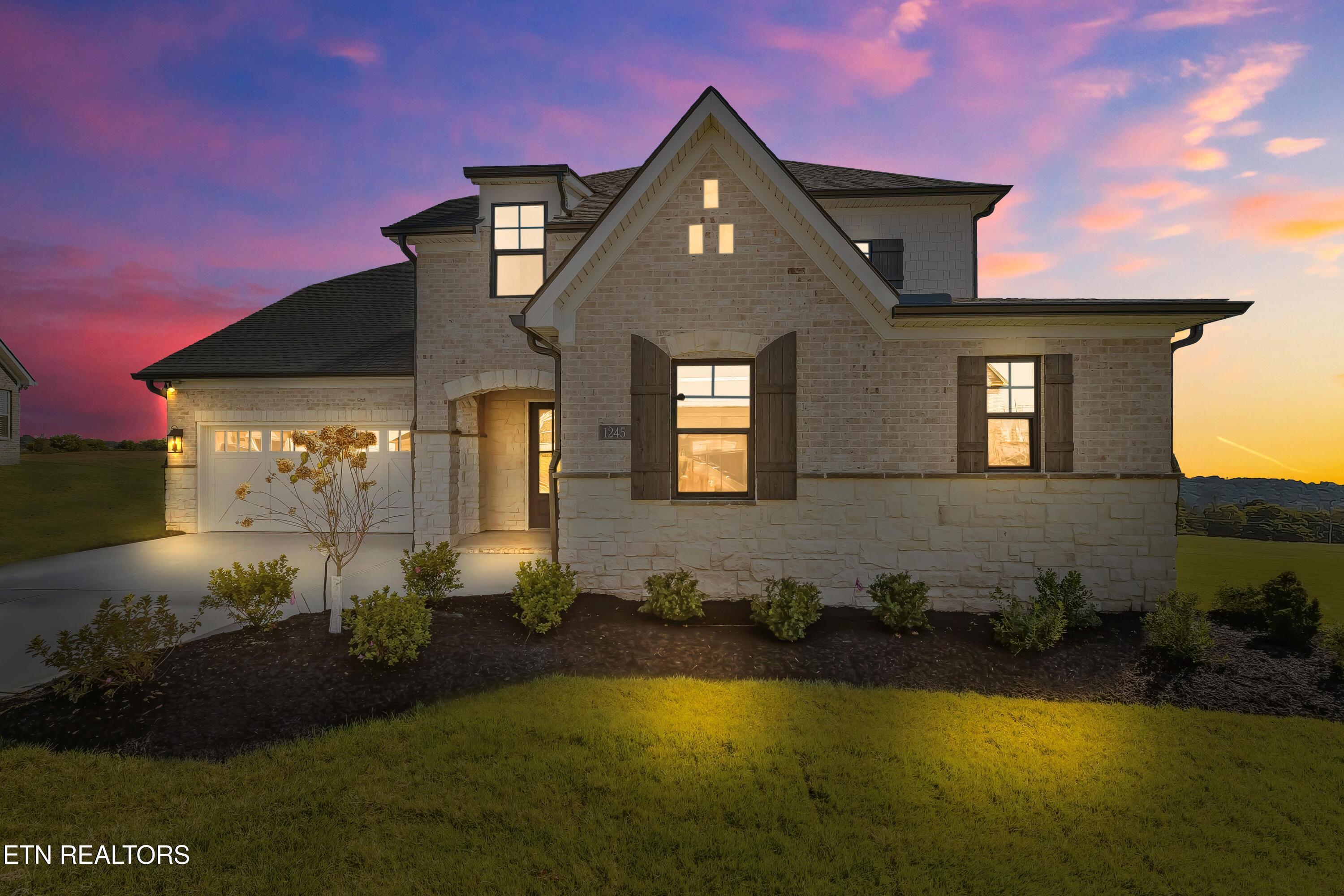 1245 Wagon Hitch Rd, Knoxville, TN - Fort Loudoun and Tellico Lake Real Estate - Image# 2