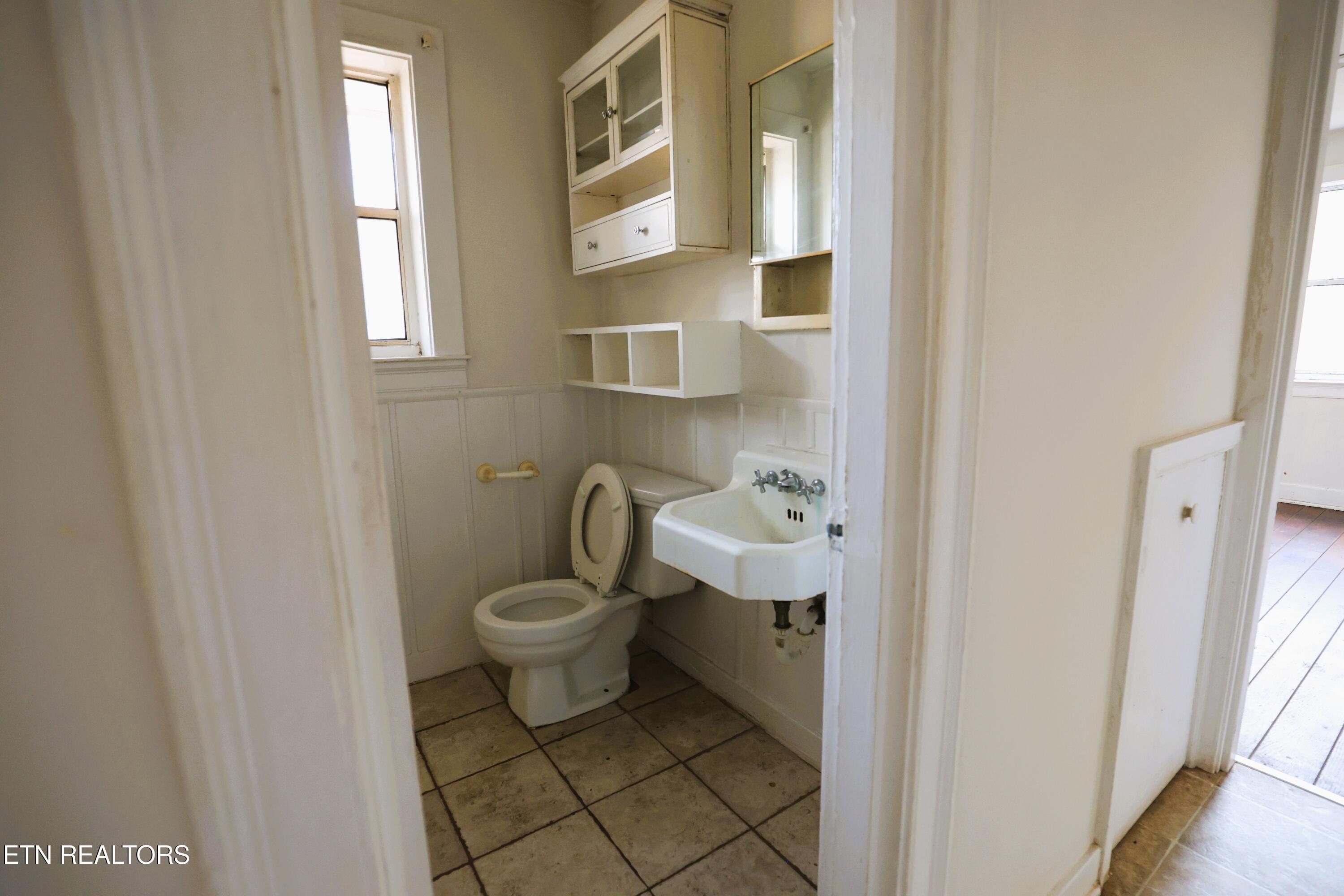 2353 Quiet Side Lane, Knoxville, TN - Fort Loudoun and Tellico Lake Real Estate - Image# 15