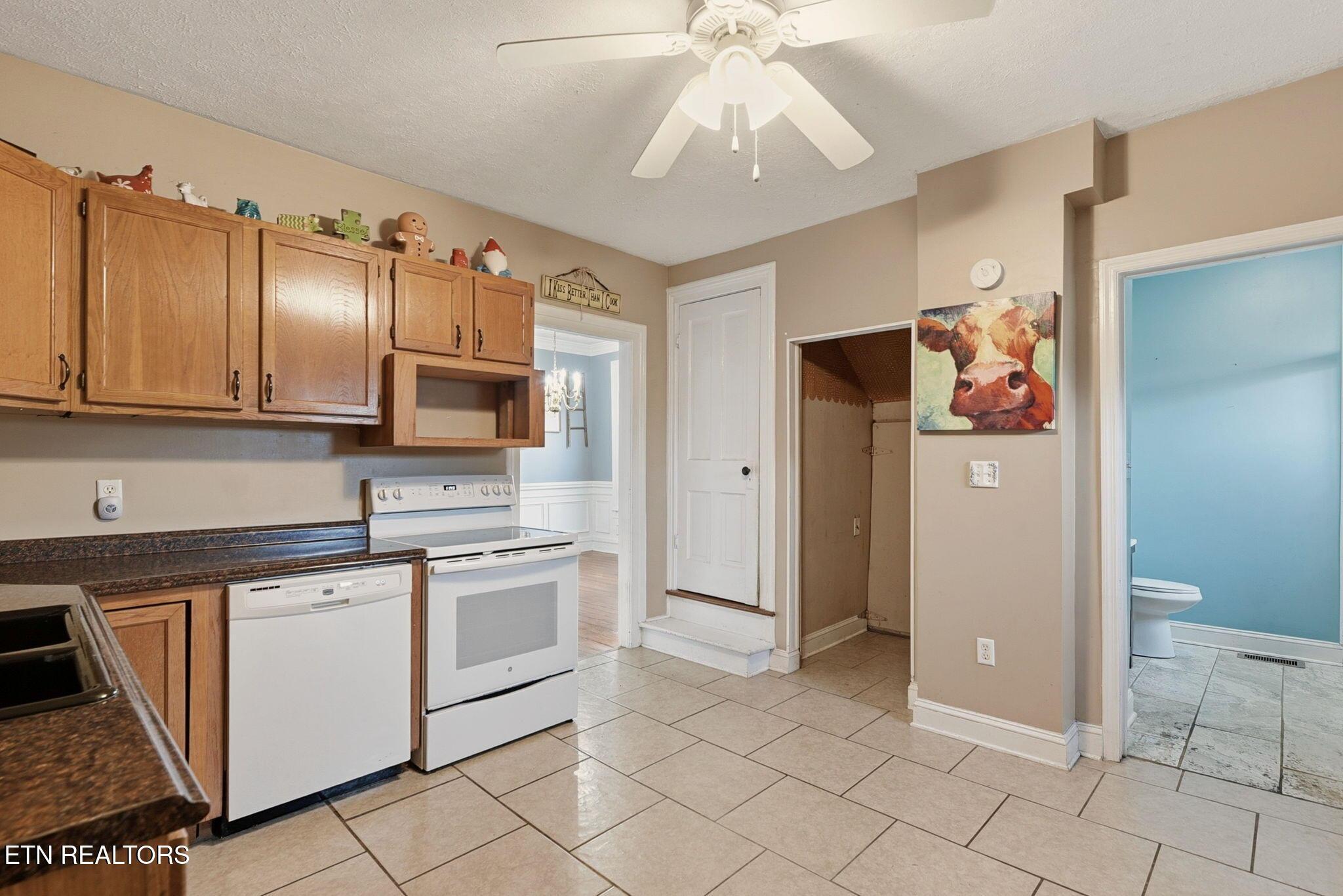 403 E 2nd Ave, Lenoir City, TN - Fort Loudoun and Tellico Lake Real Estate - Image# 22