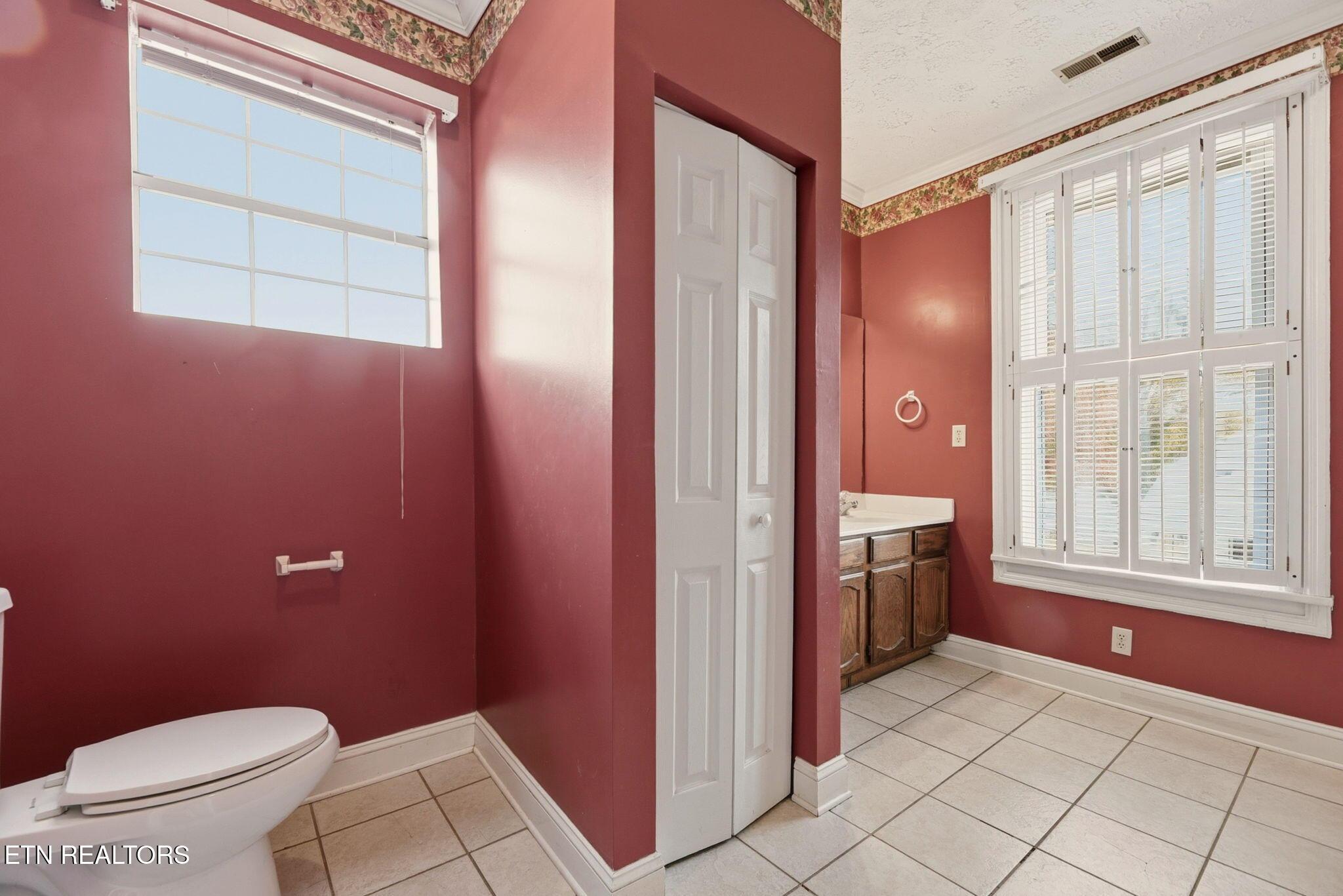 403 E 2nd Ave, Lenoir City, TN - Fort Loudoun and Tellico Lake Real Estate - Image# 37