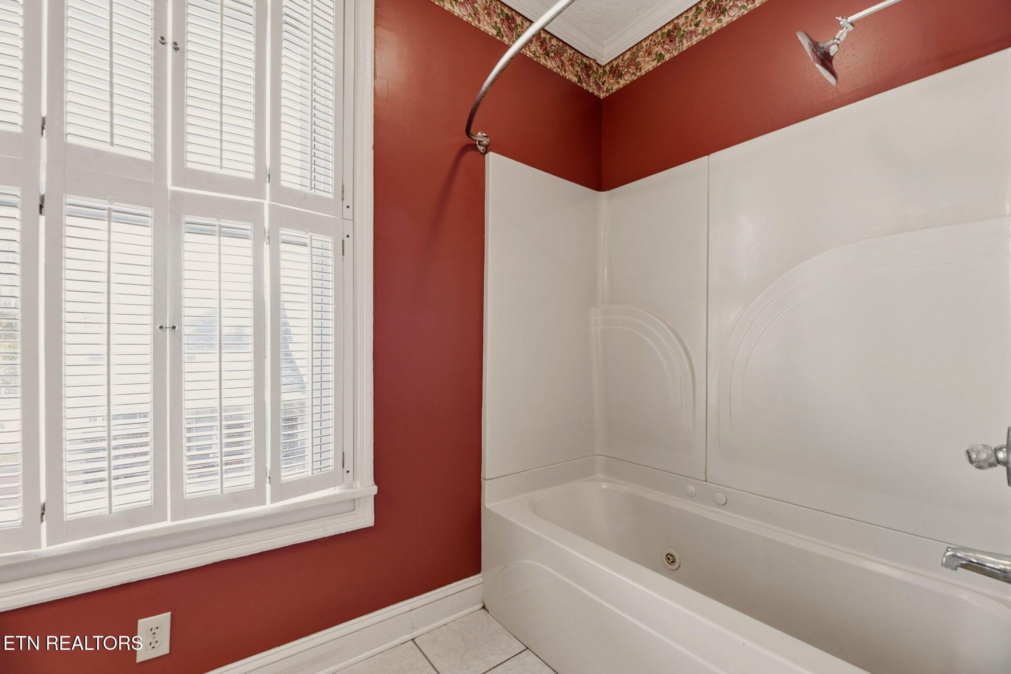 403 E 2nd Ave, Lenoir City, TN - Fort Loudoun and Tellico Lake Real Estate - Image# 38