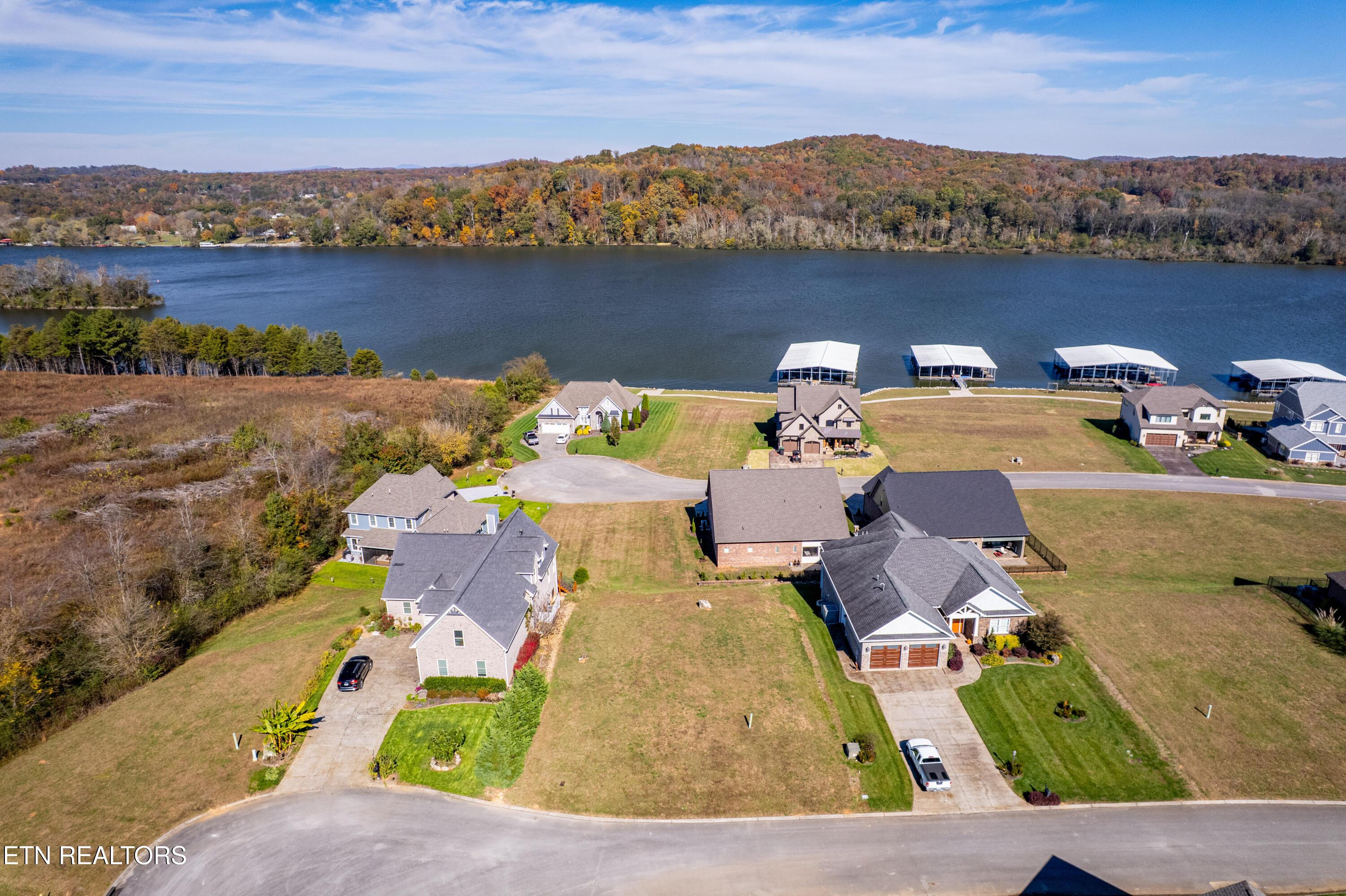 316 Cape Lookout, Loudon, TN - Fort Loudoun and Tellico Lake Real Estate - Image# 1