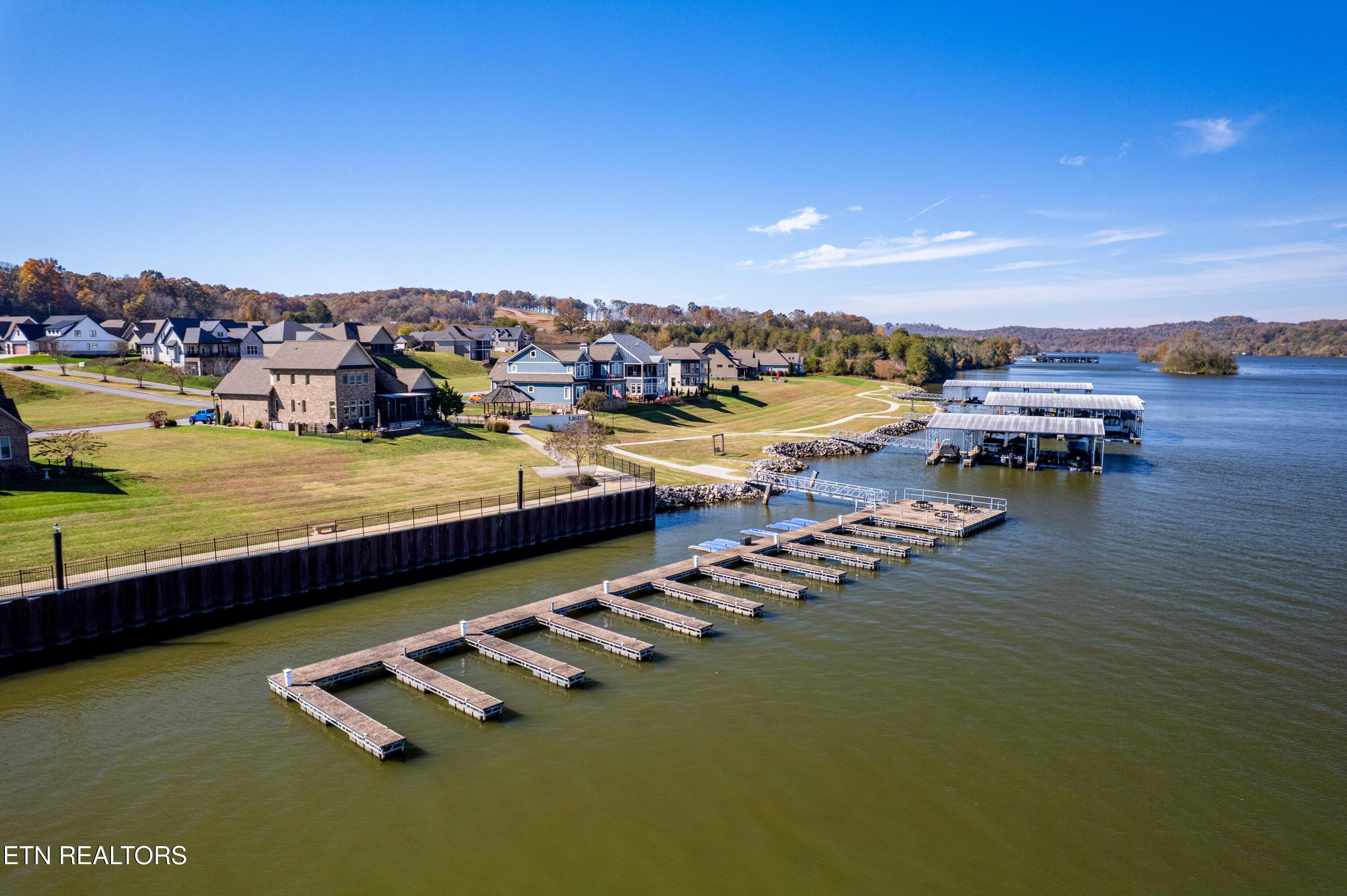 316 Cape Lookout, Loudon, TN - Fort Loudoun and Tellico Lake Real Estate - Image# 11