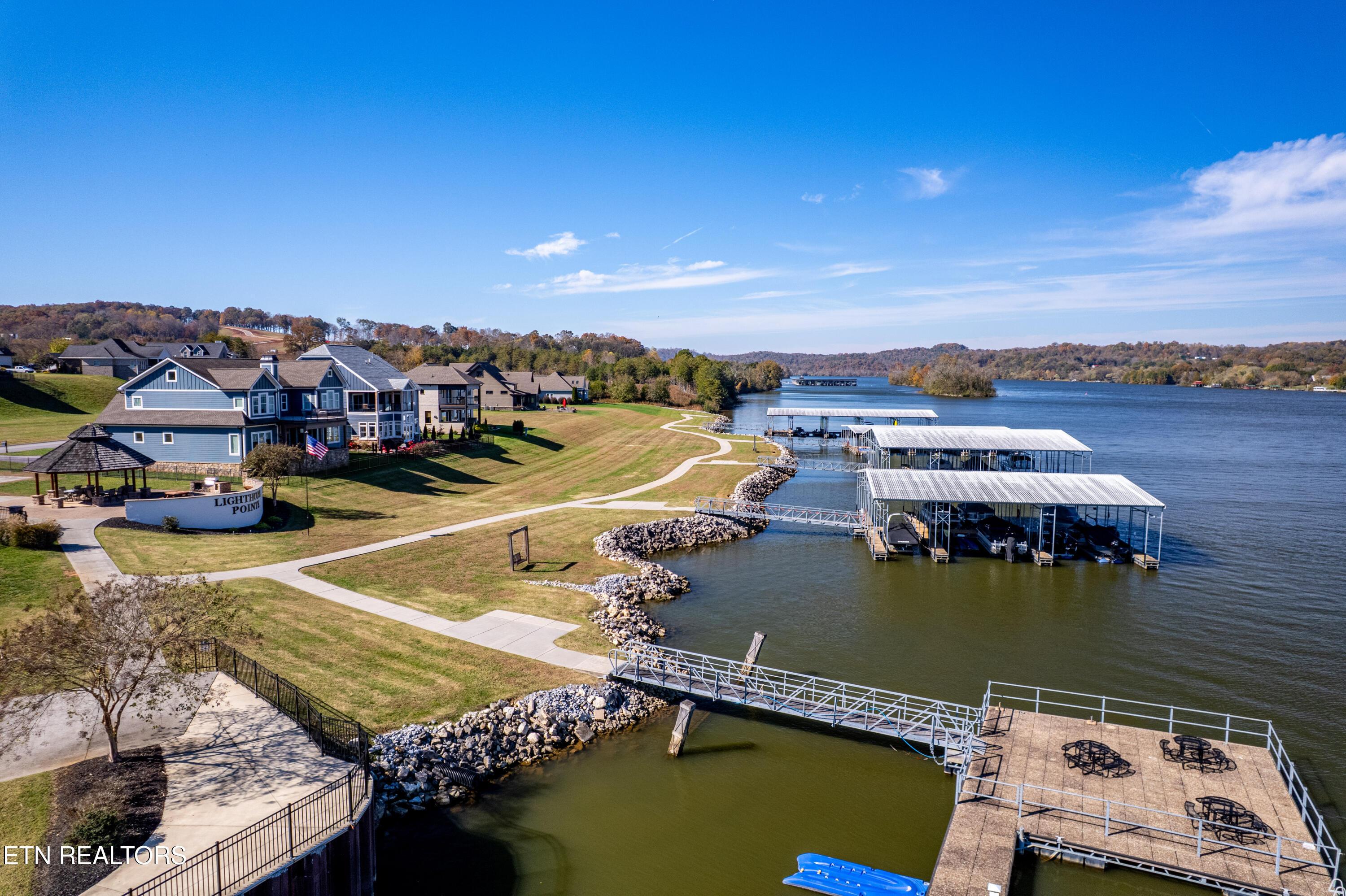 316 Cape Lookout, Loudon, TN - Fort Loudoun and Tellico Lake Real Estate - Image# 12