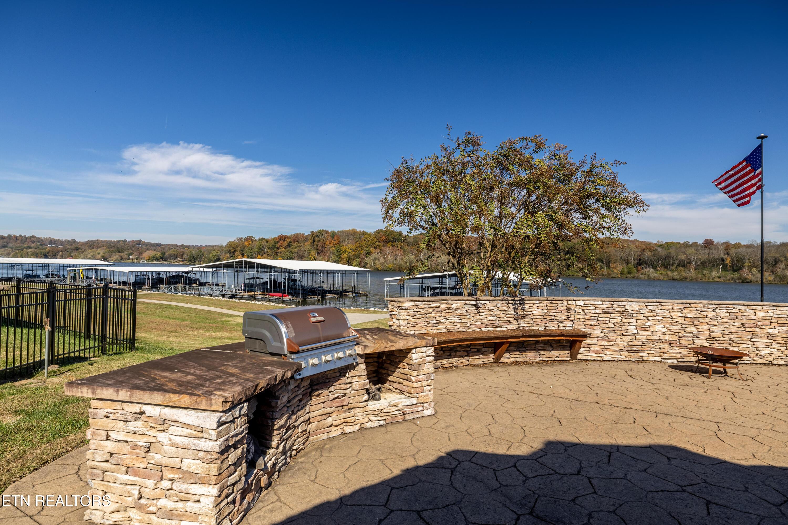 316 Cape Lookout, Loudon, TN - Fort Loudoun and Tellico Lake Real Estate - Image# 14