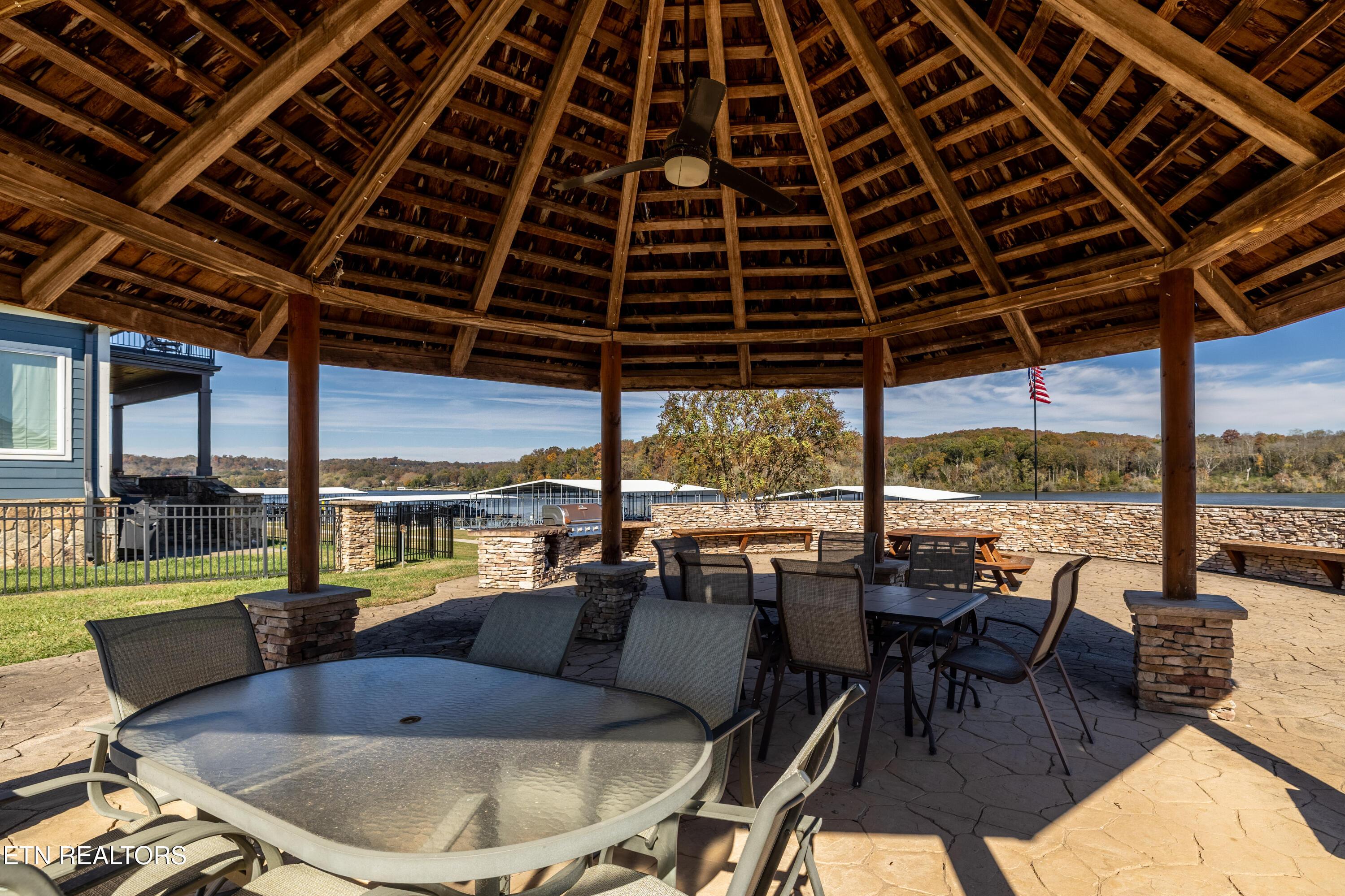 316 Cape Lookout, Loudon, TN - Fort Loudoun and Tellico Lake Real Estate - Image# 18