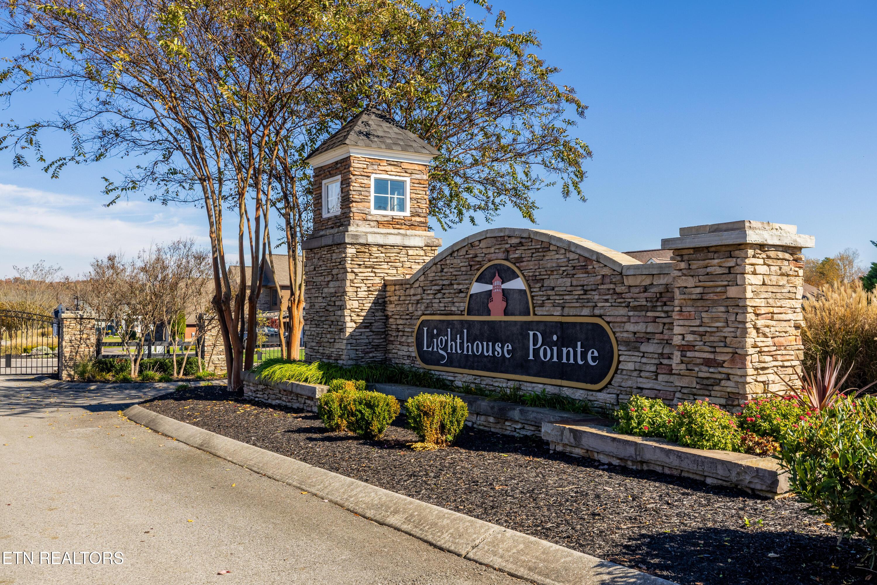 316 Cape Lookout, Loudon, TN - Fort Loudoun and Tellico Lake Real Estate - Image# 19