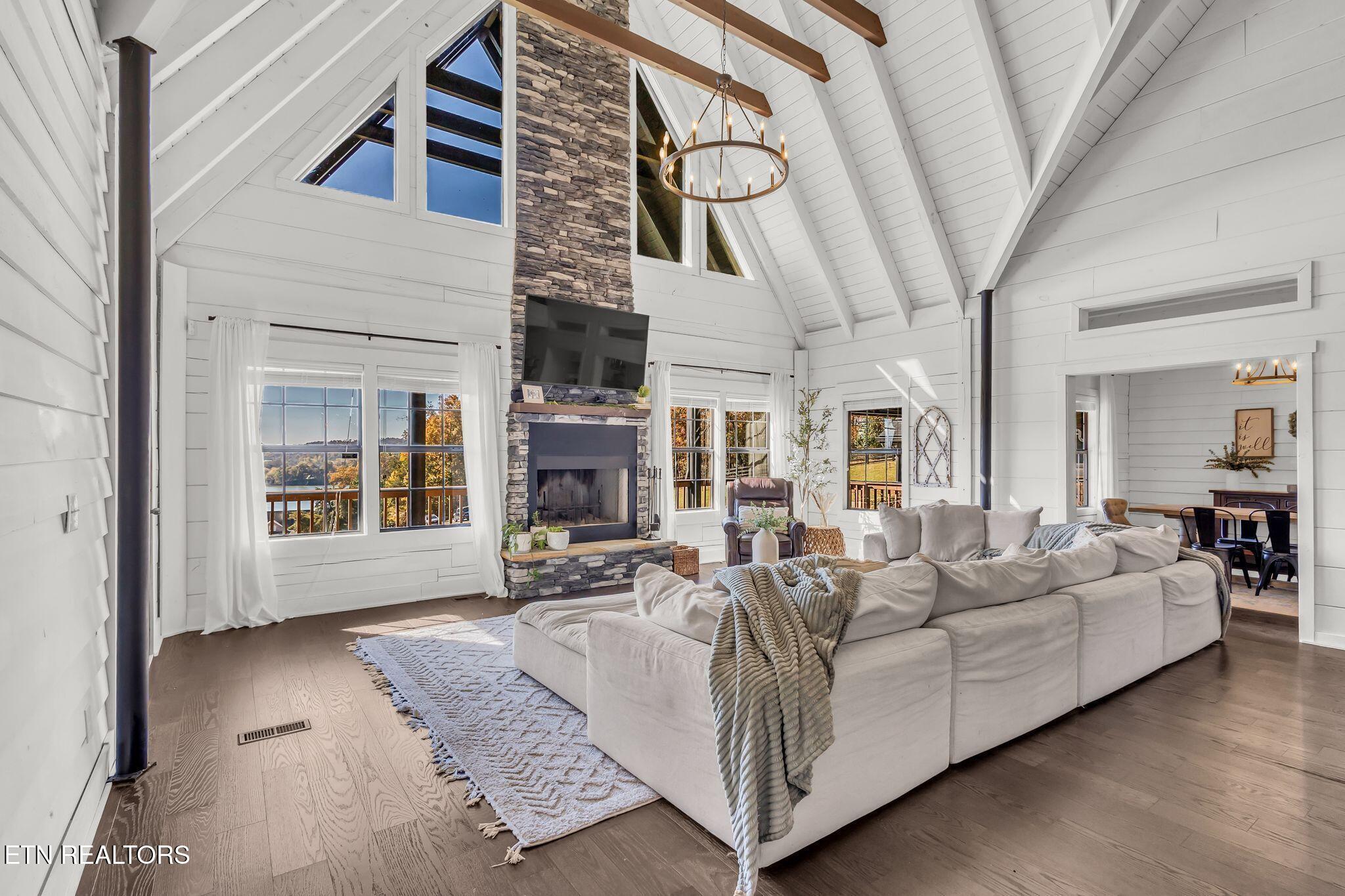 4740 Driftwood Lane, Louisville, TN - Fort Loudoun and Tellico Lake Real Estate - Image# 11