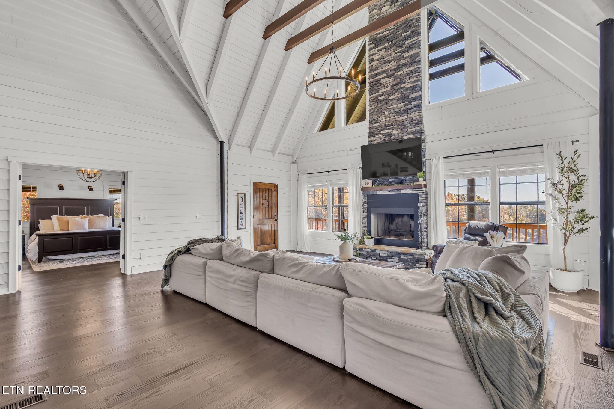 4740 Driftwood Lane, Louisville, TN - Fort Loudoun and Tellico Lake Real Estate - Image# 12