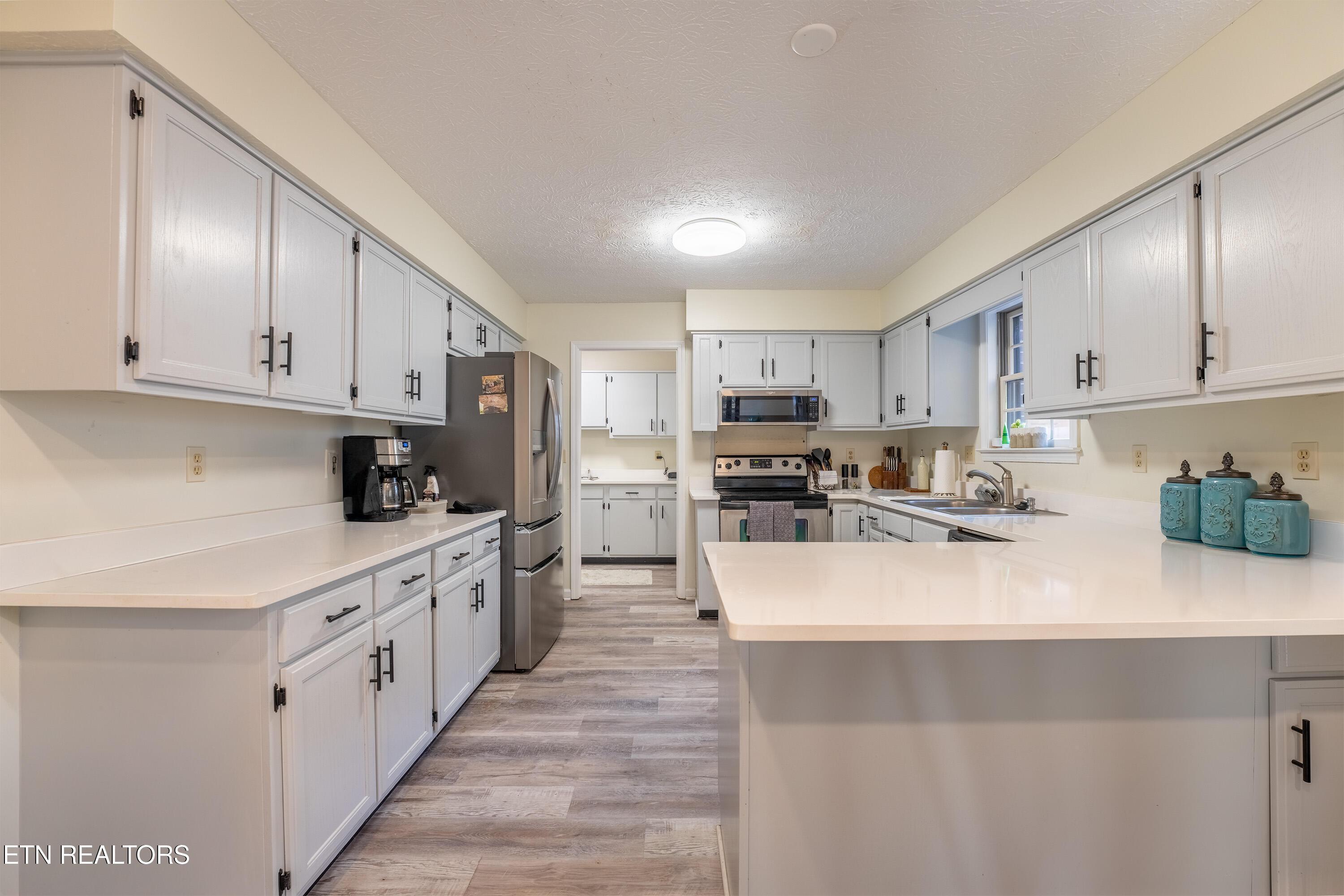 301 Cheestana Way, Loudon, TN - Fort Loudoun and Tellico Lake Real Estate - Image# 6