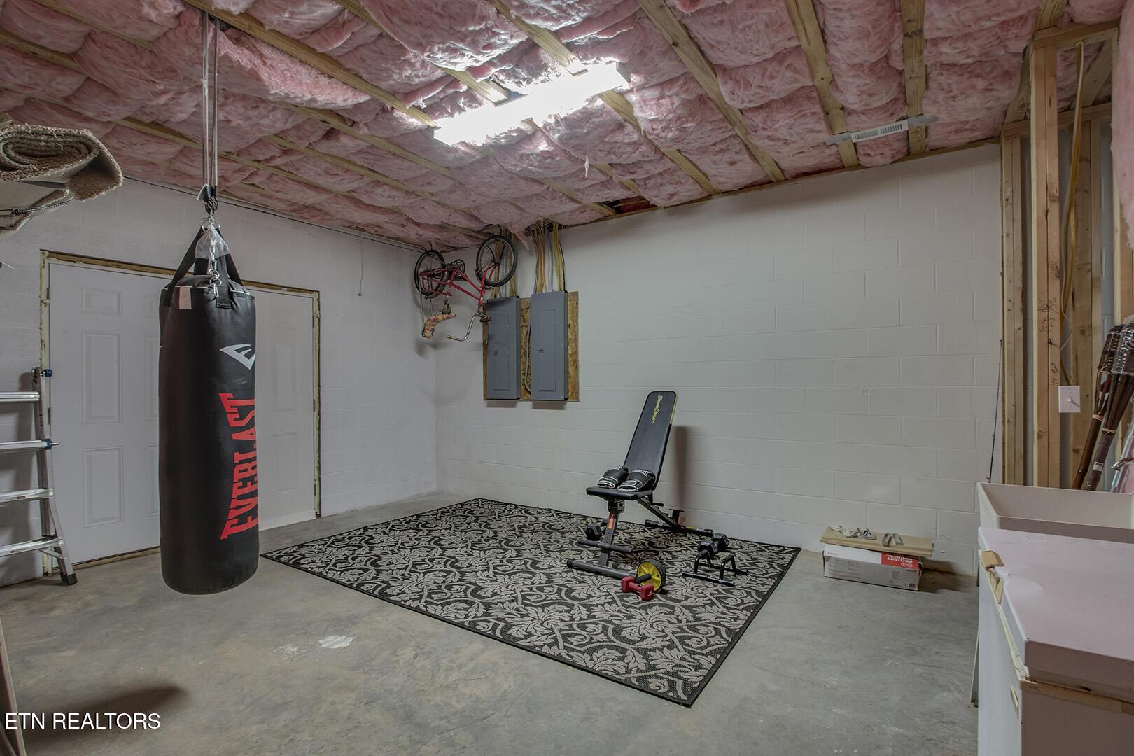 211 Chickasaw Lane, Loudon, TN - Fort Loudoun and Tellico Lake Real Estate - Image# 46