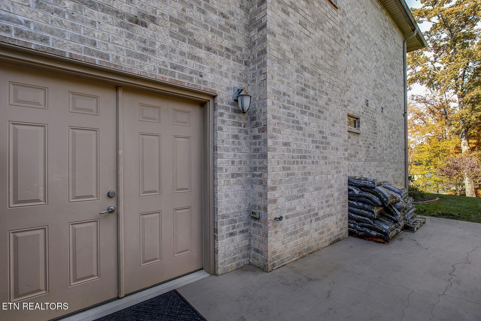 211 Chickasaw Lane, Loudon, TN - Fort Loudoun and Tellico Lake Real Estate - Image# 47