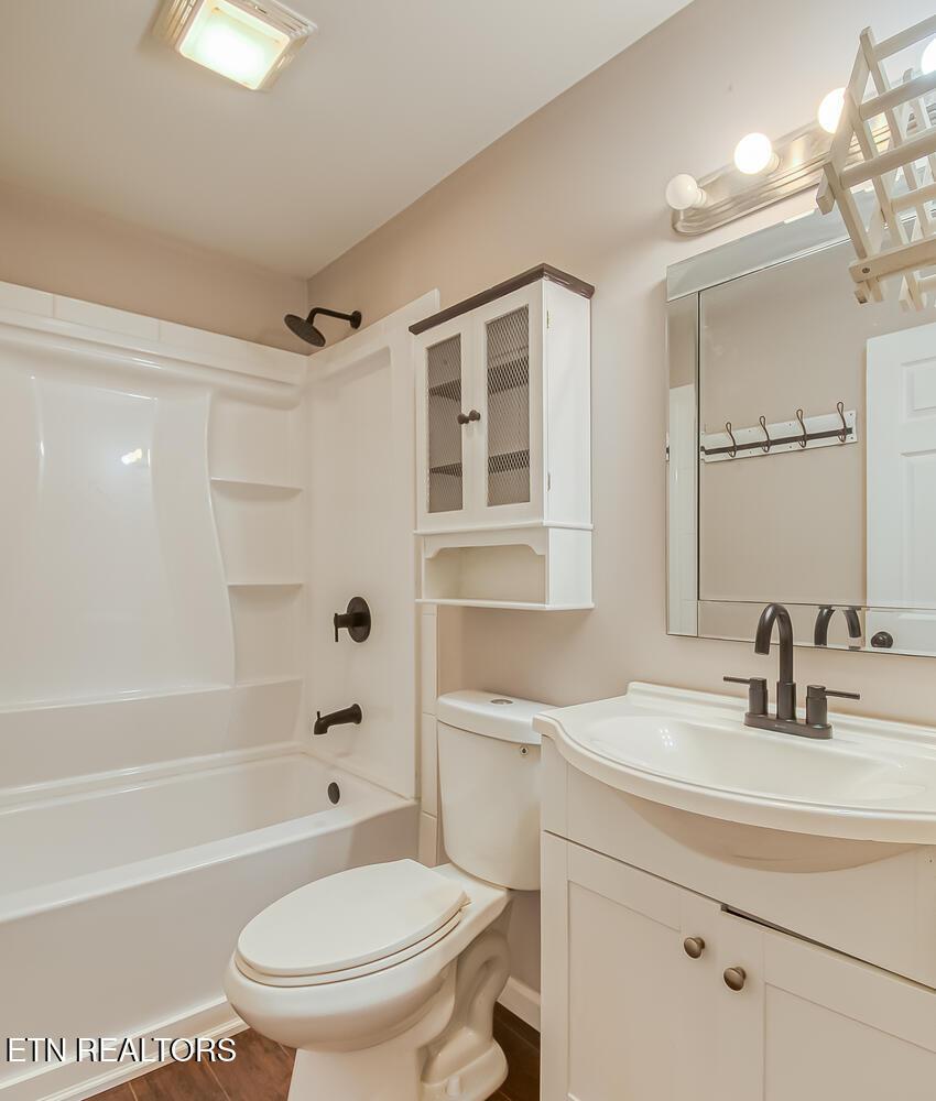 2708 Williams Rd, Knoxville, TN - Fort Loudoun and Tellico Lake Real Estate - Image# 20