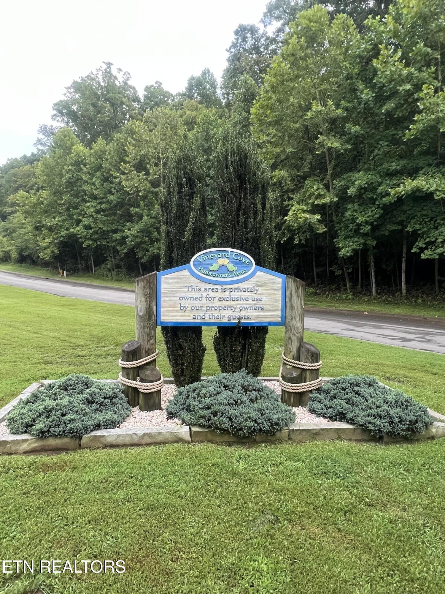 130 Vineyard Drive, Loudon, TN - Fort Loudoun and Tellico Lake Real Estate - Image# 4