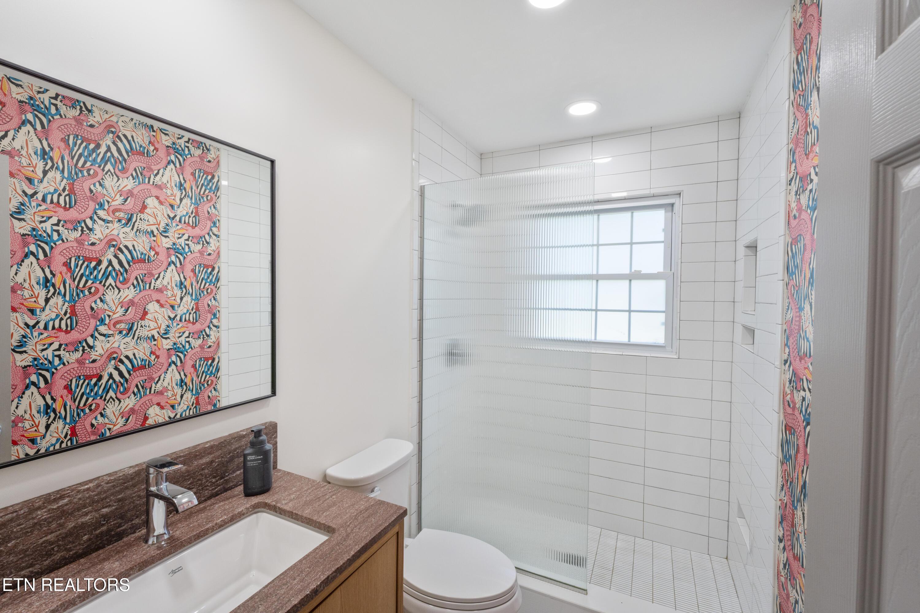 3794 Scenic Drive, Lenoir City, TN - Fort Loudoun and Tellico Lake Real Estate - Image# 27