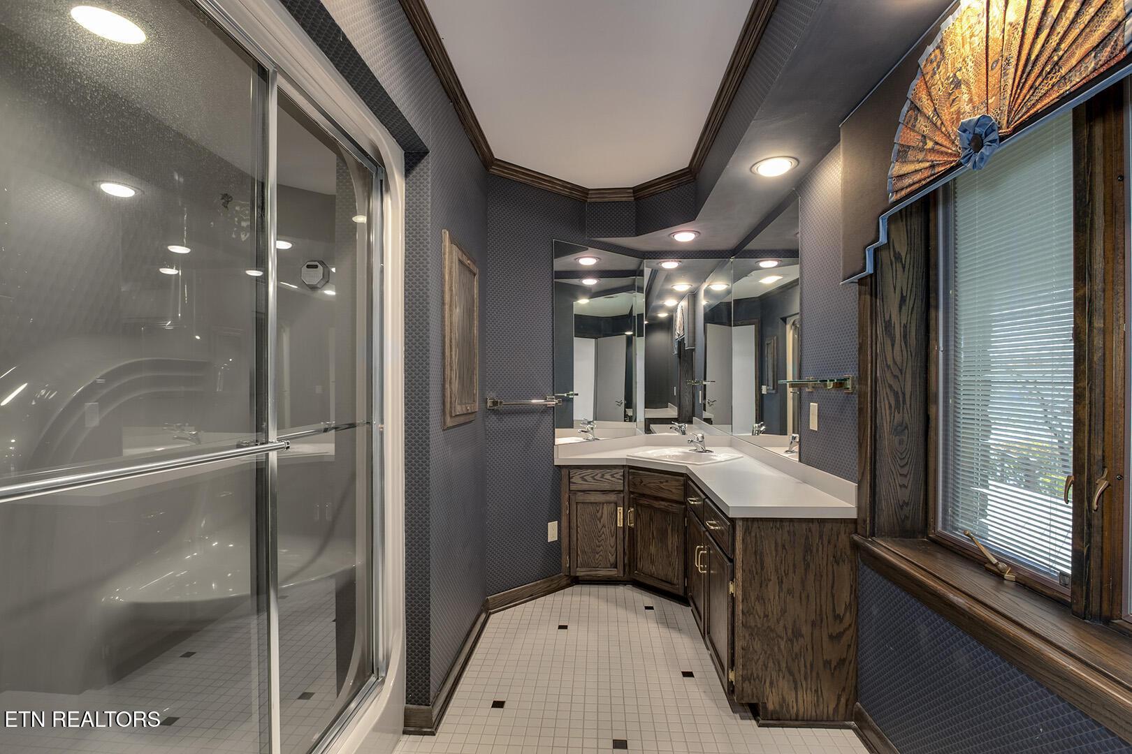 122 Tigitsi Lane, Loudon, TN - Fort Loudoun and Tellico Lake Real Estate - Image# 41