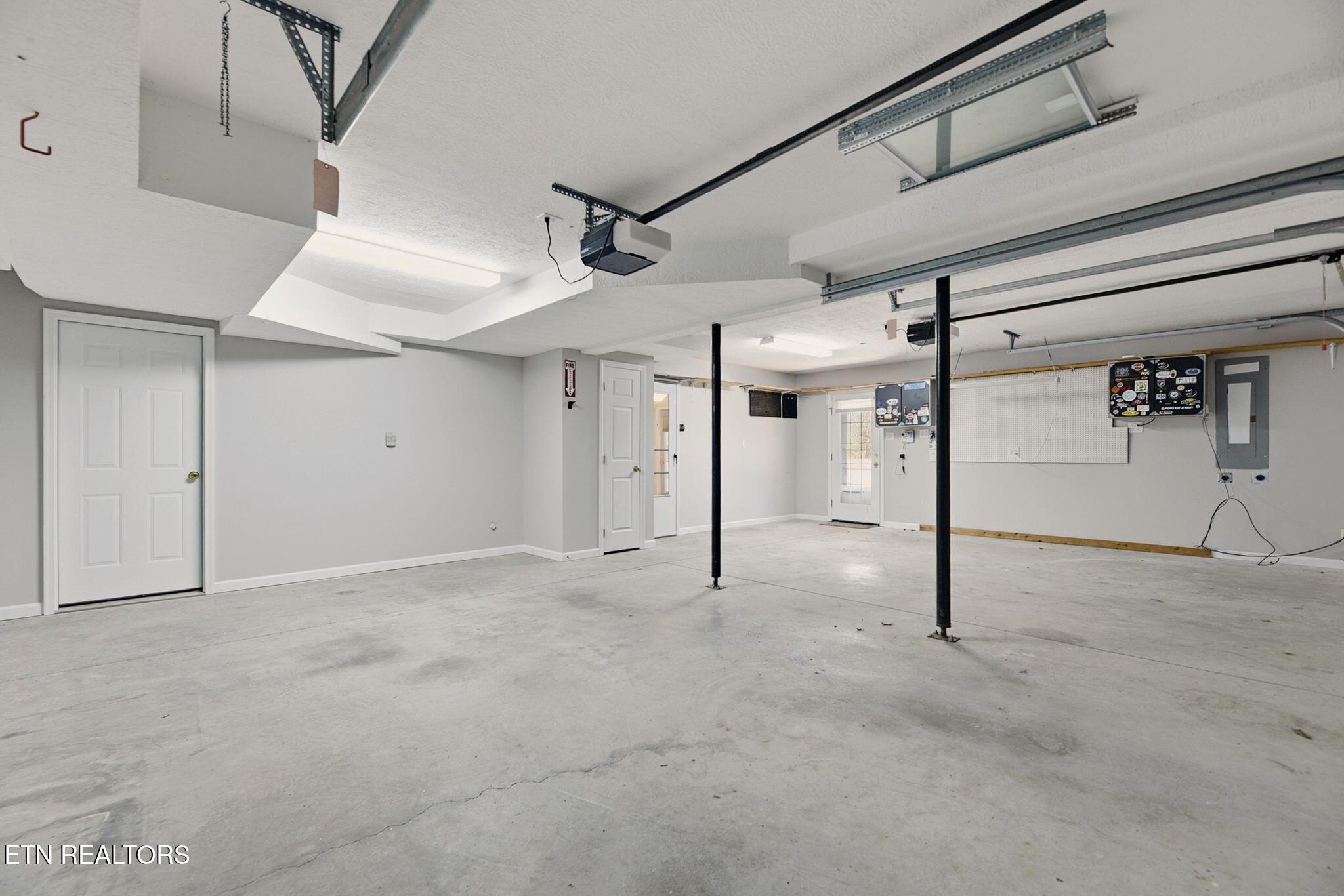 11626 Loblolly Lane, Knoxville, TN - Fort Loudoun and Tellico Lake Real Estate - Image# 36