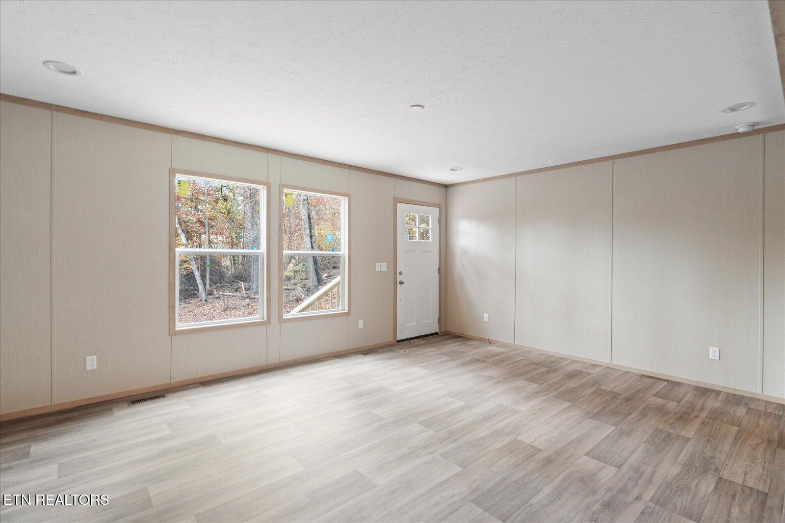 120 Elm Grove St, Loudon, TN - Fort Loudoun and Tellico Lake Real Estate - Image# 4