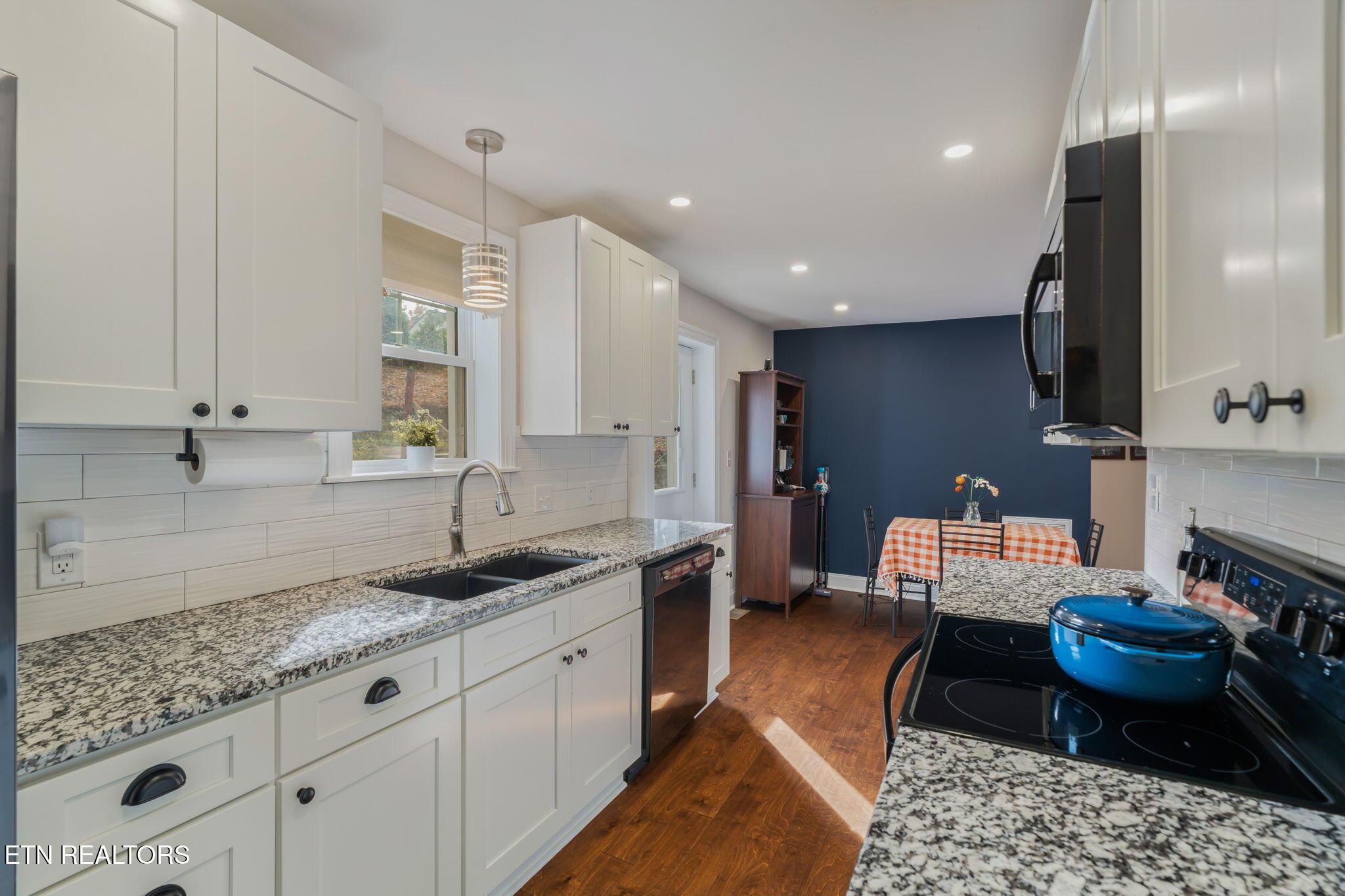 314 W Young High Pike, Knoxville, TN - Fort Loudoun and Tellico Lake Real Estate - Image# 7