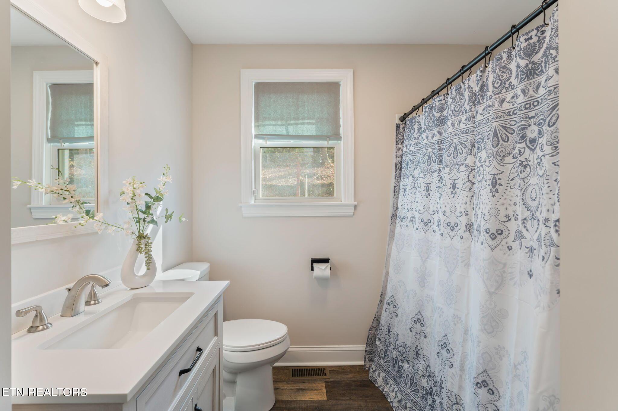 314 W Young High Pike, Knoxville, TN - Fort Loudoun and Tellico Lake Real Estate - Image# 12