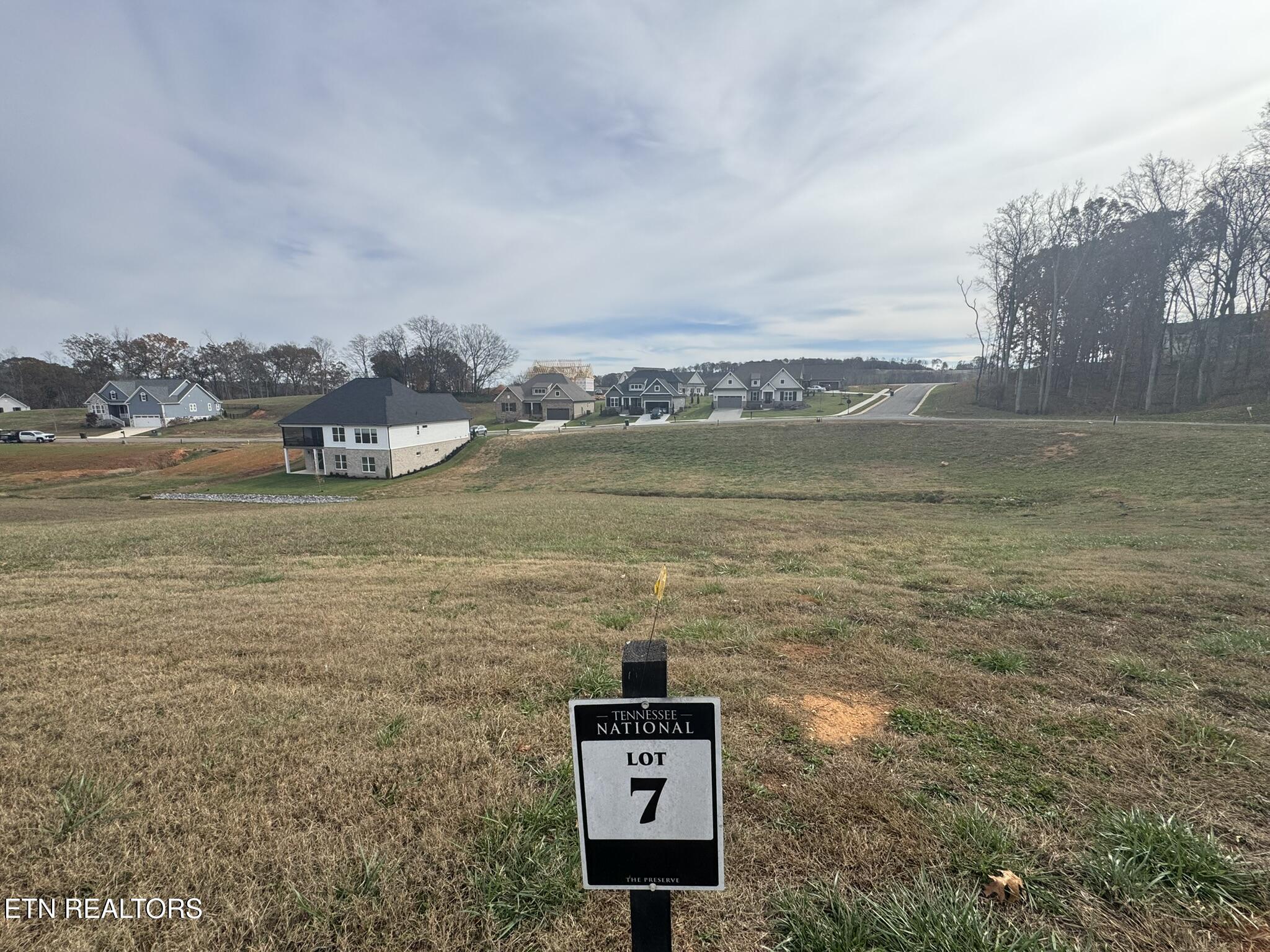 104 Azalea Lane, Loudon, TN - Fort Loudoun and Tellico Lake Real Estate - Image# 2